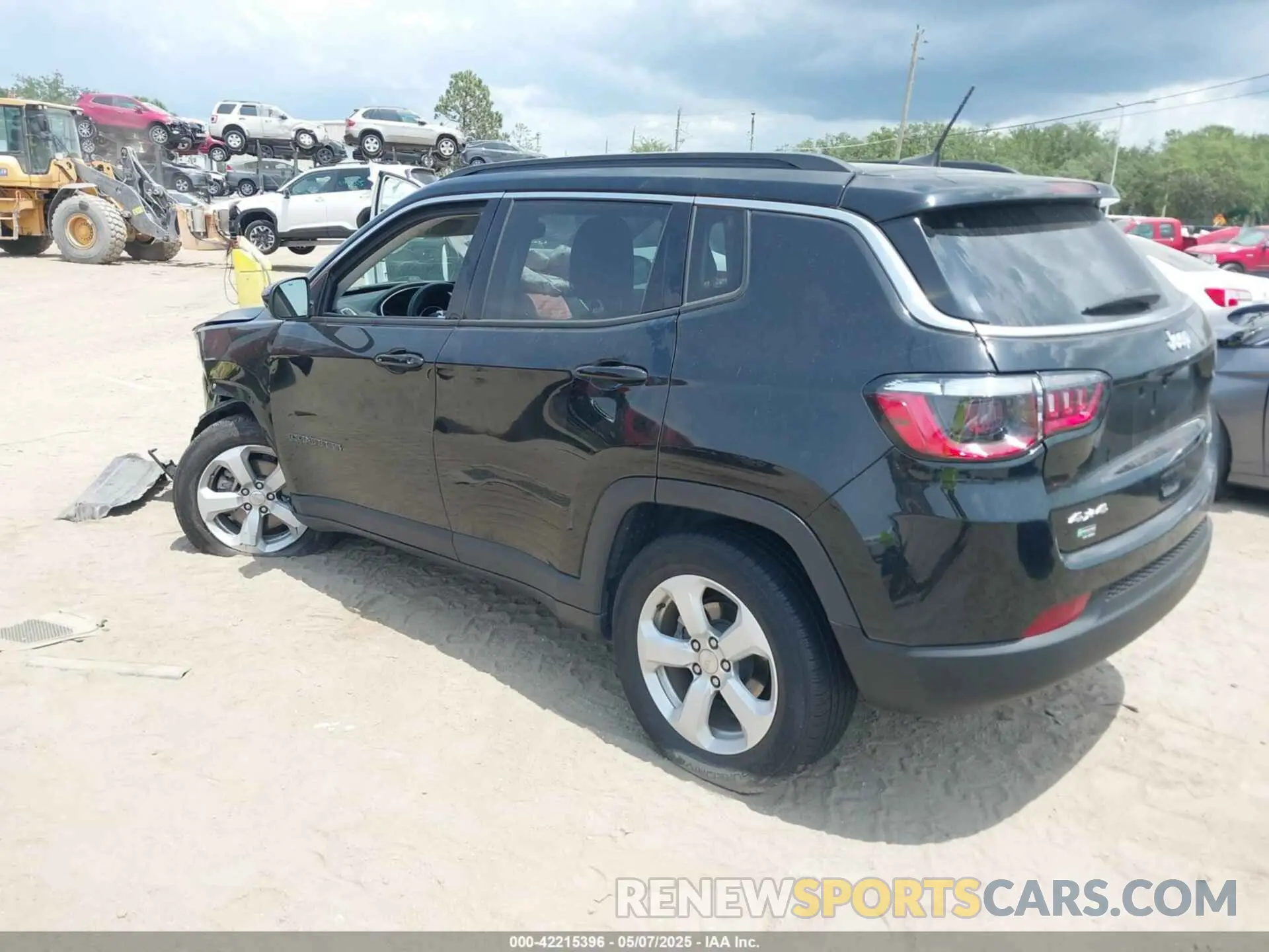 3 Photograph of a damaged car 3C4NJDBB4MT593072 JEEP COMPASS 2021