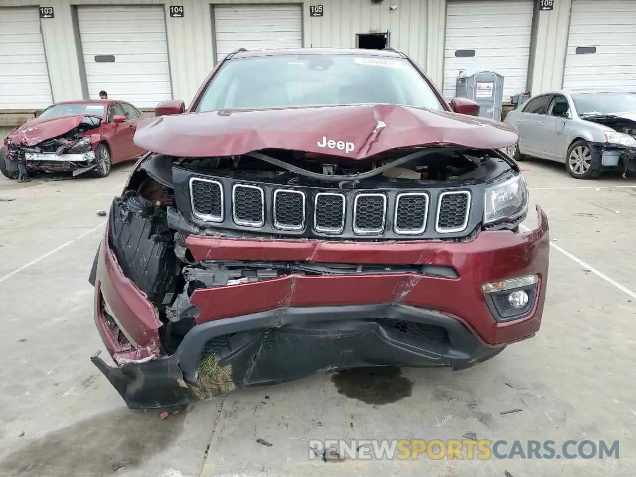 5 Photograph of a damaged car 3C4NJDBB4MT593377 JEEP COMPASS 2021