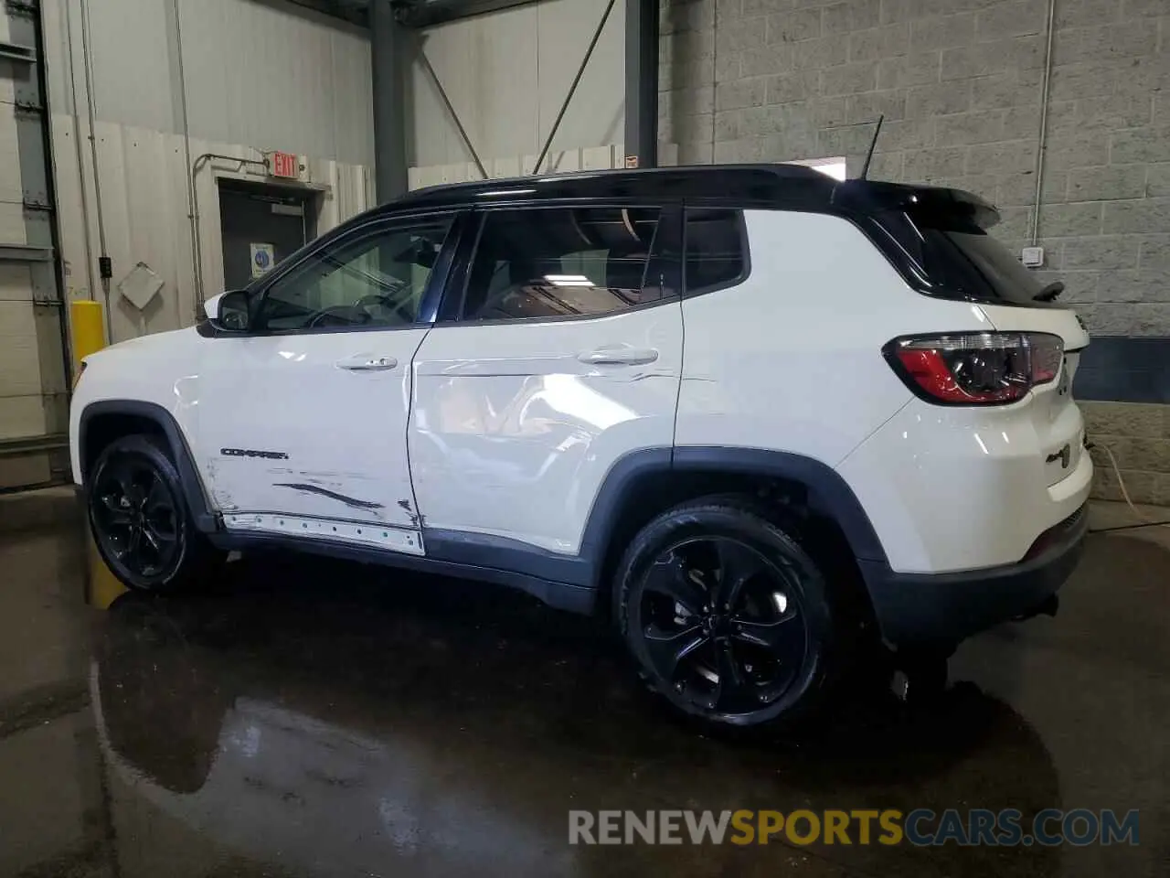 2 Photograph of a damaged car 3C4NJDBB5MT512547 JEEP COMPASS 2021