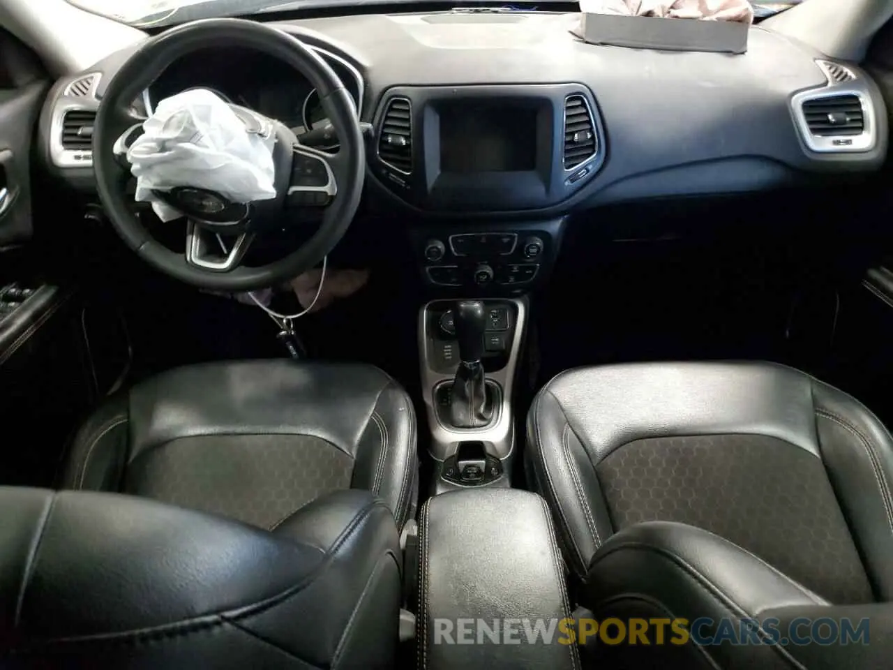 8 Photograph of a damaged car 3C4NJDBB5MT584560 JEEP COMPASS 2021