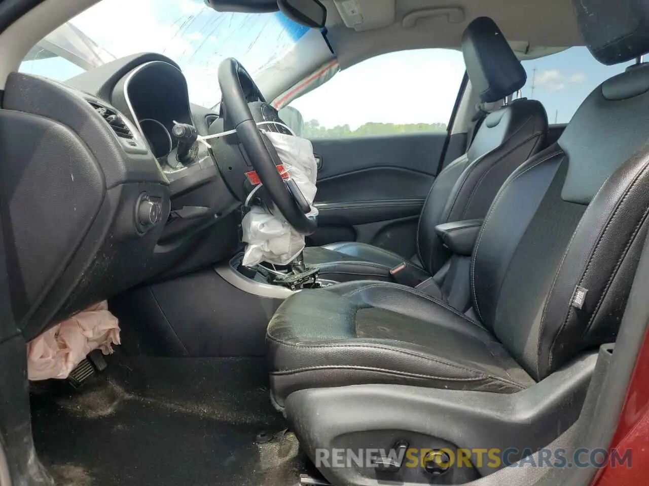 7 Photograph of a damaged car 3C4NJDBB6MT534444 JEEP COMPASS 2021