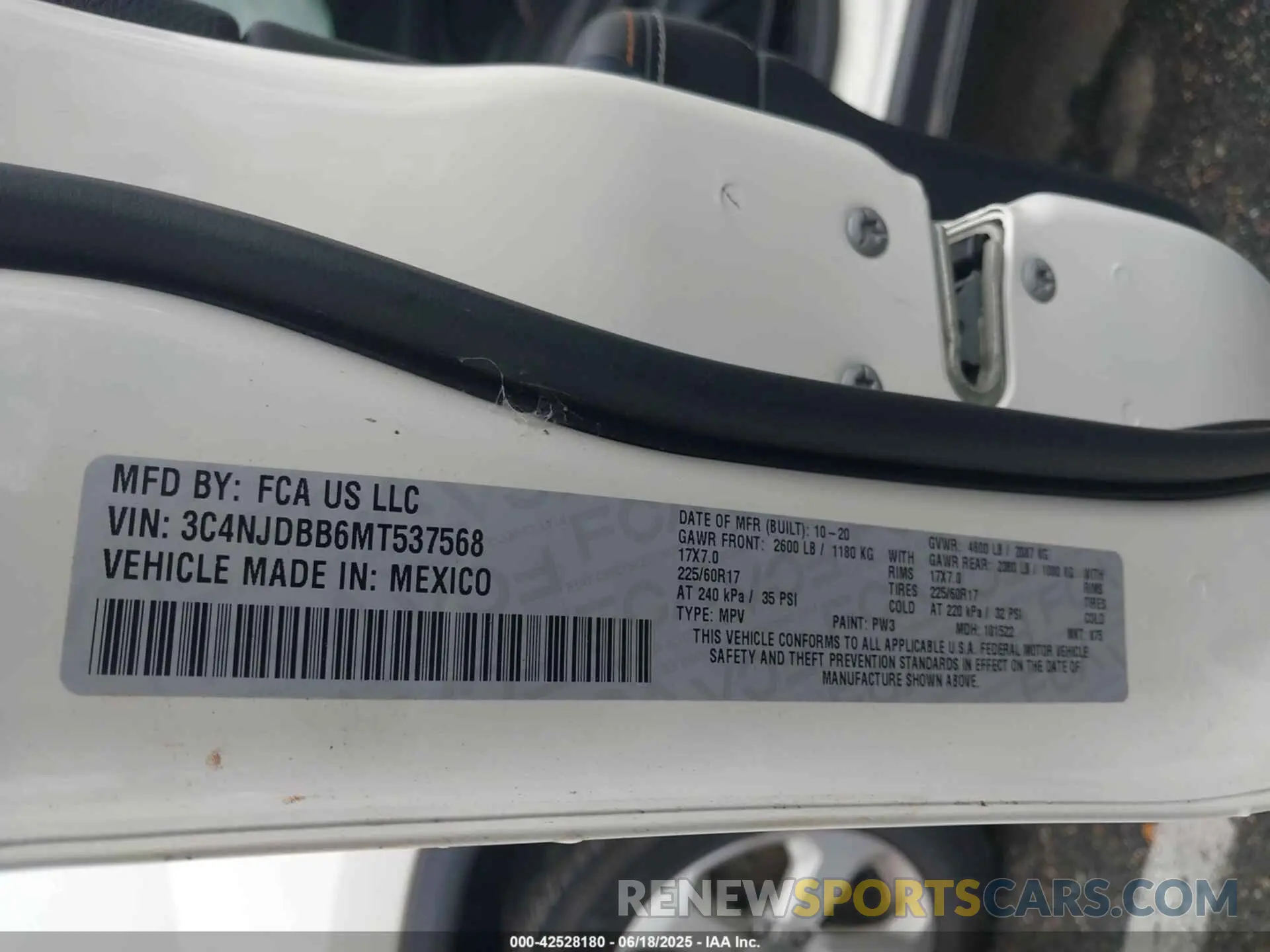 9 Photograph of a damaged car 3C4NJDBB6MT537568 JEEP COMPASS 2021