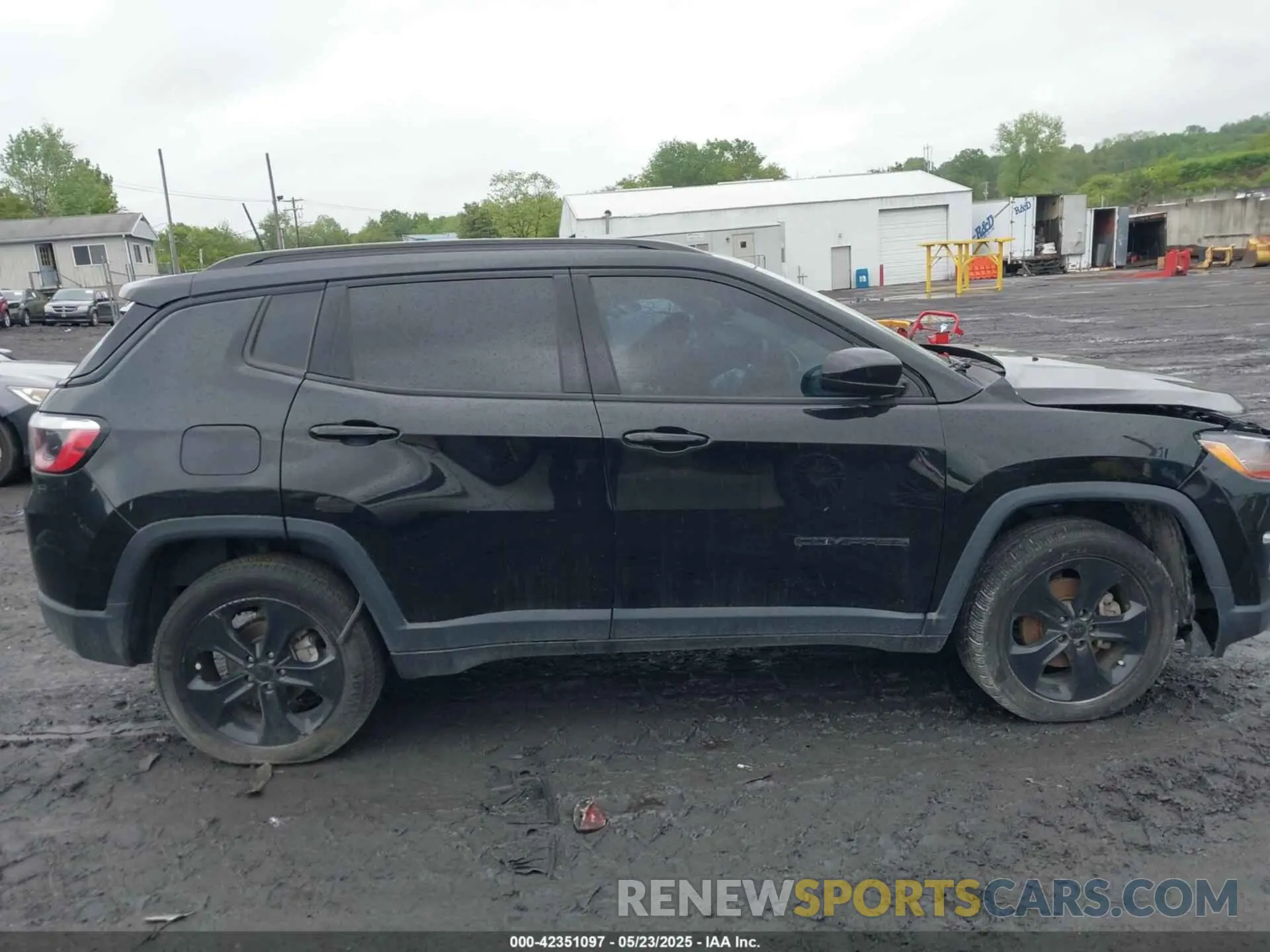 13 Photograph of a damaged car 3C4NJDBB6MT590092 JEEP COMPASS 2021