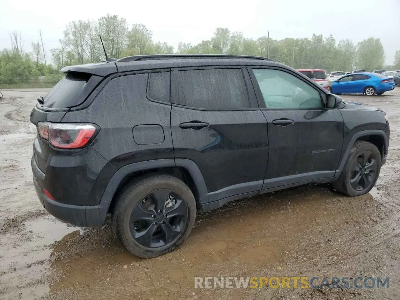 3 Photograph of a damaged car 3C4NJDBB7MT517572 JEEP COMPASS 2021