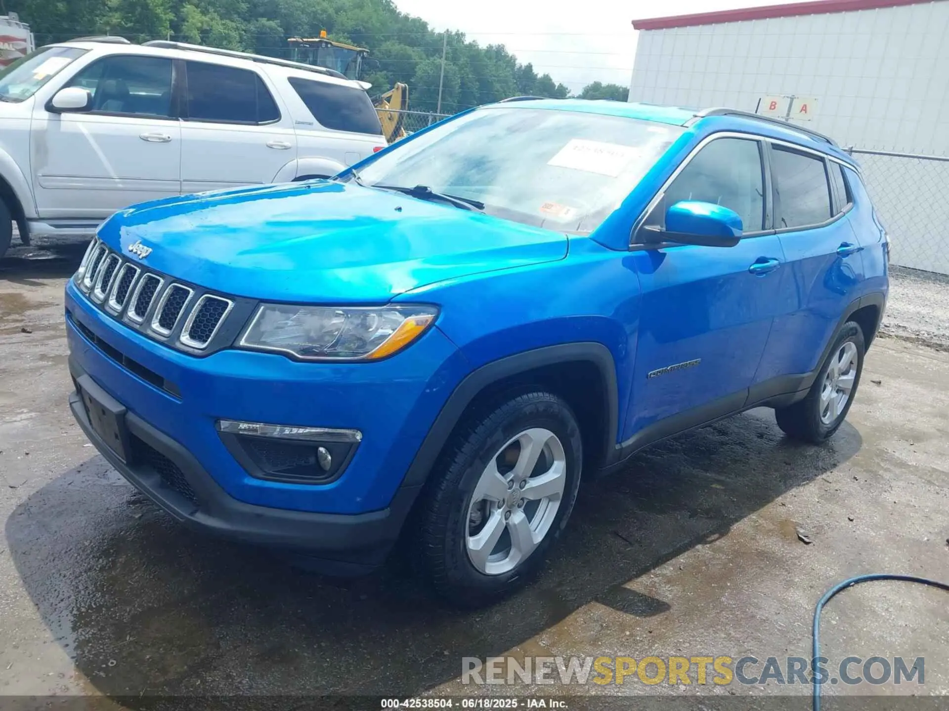 2 Photograph of a damaged car 3C4NJDBB8MT529973 JEEP COMPASS 2021