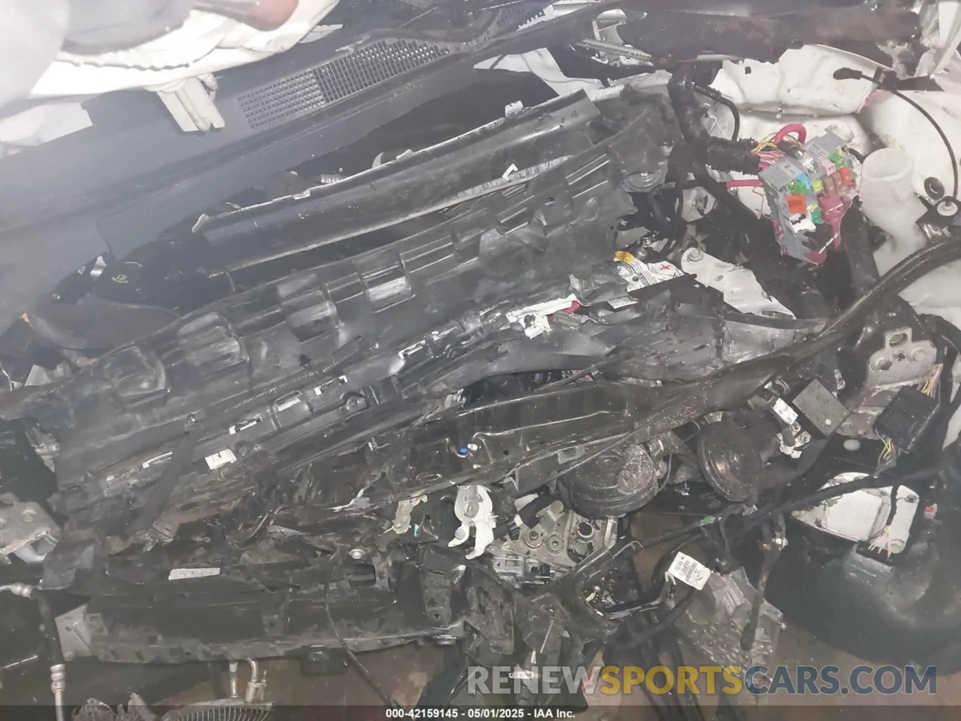 10 Photograph of a damaged car 3C4NJDBB8MT530881 JEEP COMPASS 2021