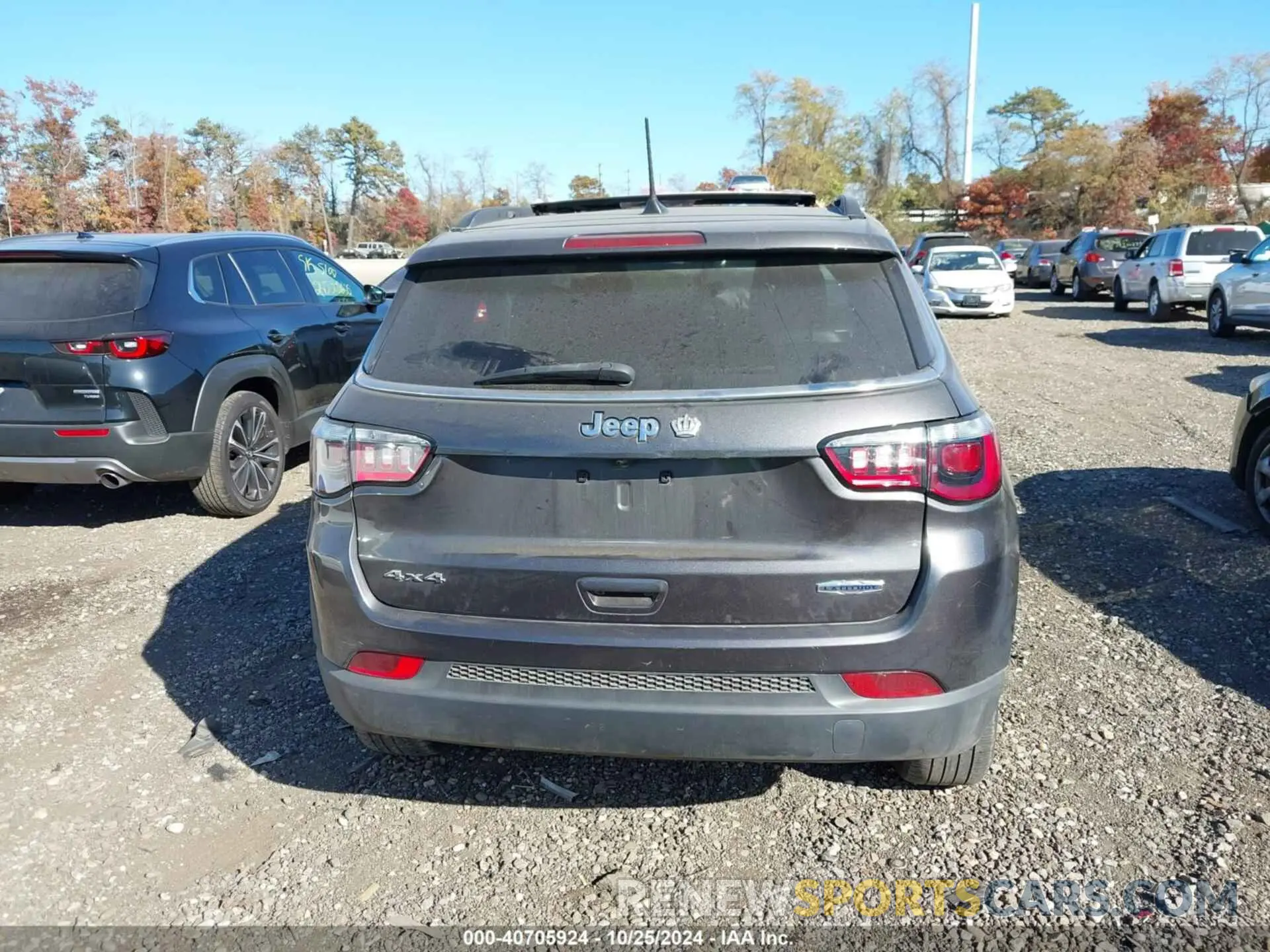 16 Photograph of a damaged car 3C4NJDBB8MT537958 JEEP COMPASS 2021