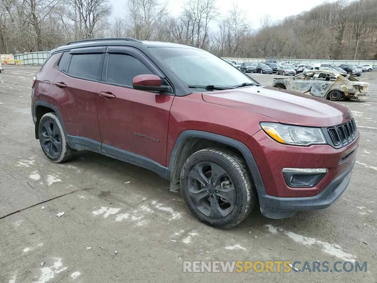 4 Photograph of a damaged car 3C4NJDBB8MT547390 JEEP COMPASS 2021
