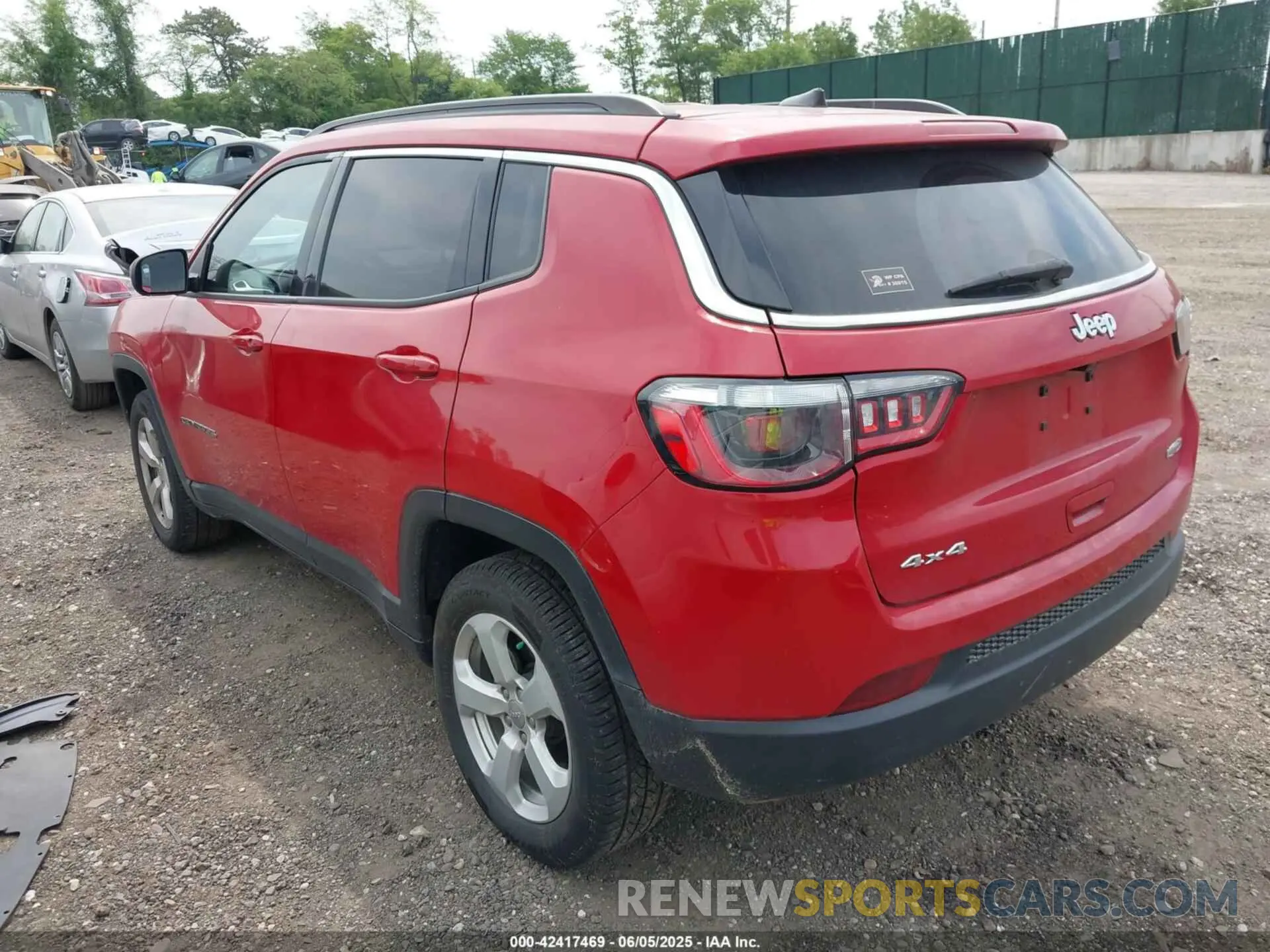 3 Photograph of a damaged car 3C4NJDBB9MT544885 JEEP COMPASS 2021