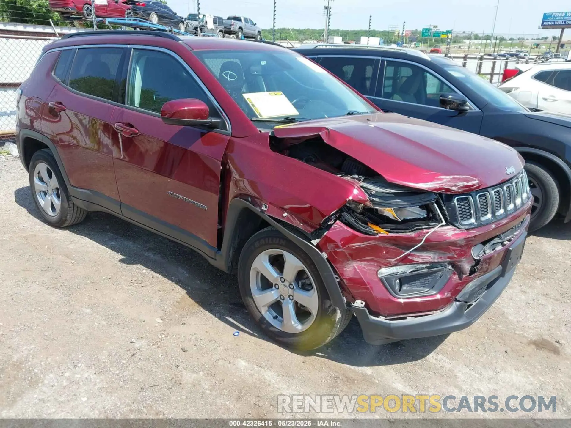 1 Photograph of a damaged car 3C4NJDBB9MT584061 JEEP COMPASS 2021