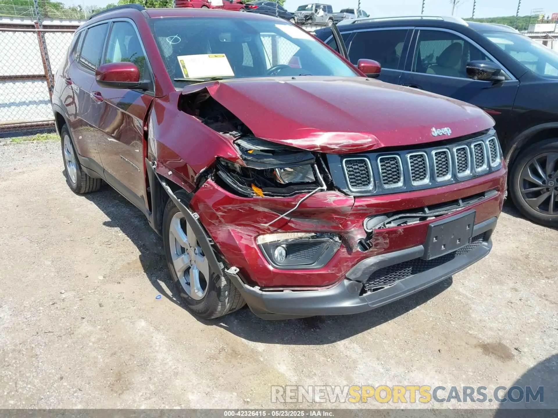 6 Photograph of a damaged car 3C4NJDBB9MT584061 JEEP COMPASS 2021