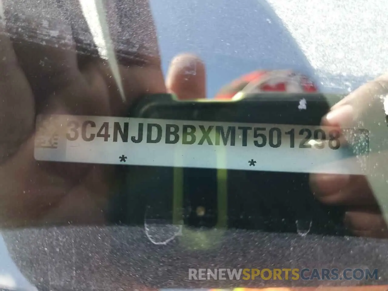 13 Photograph of a damaged car 3C4NJDBBXMT501298 JEEP COMPASS 2021