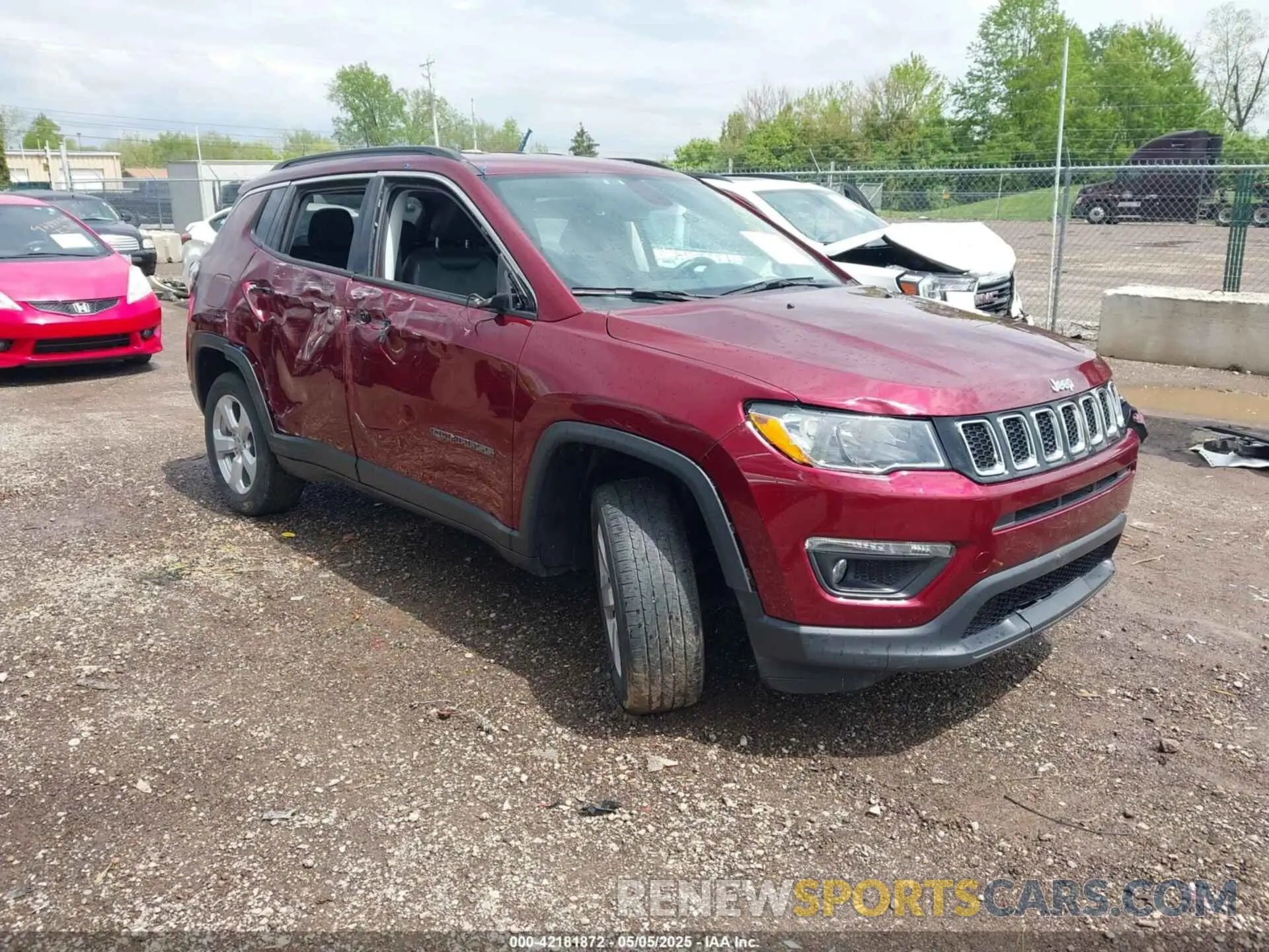 1 Photograph of a damaged car 3C4NJDBBXMT504993 JEEP COMPASS 2021