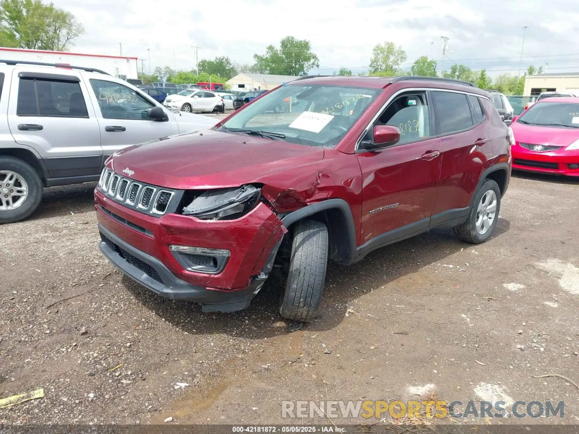 2 Photograph of a damaged car 3C4NJDBBXMT504993 JEEP COMPASS 2021