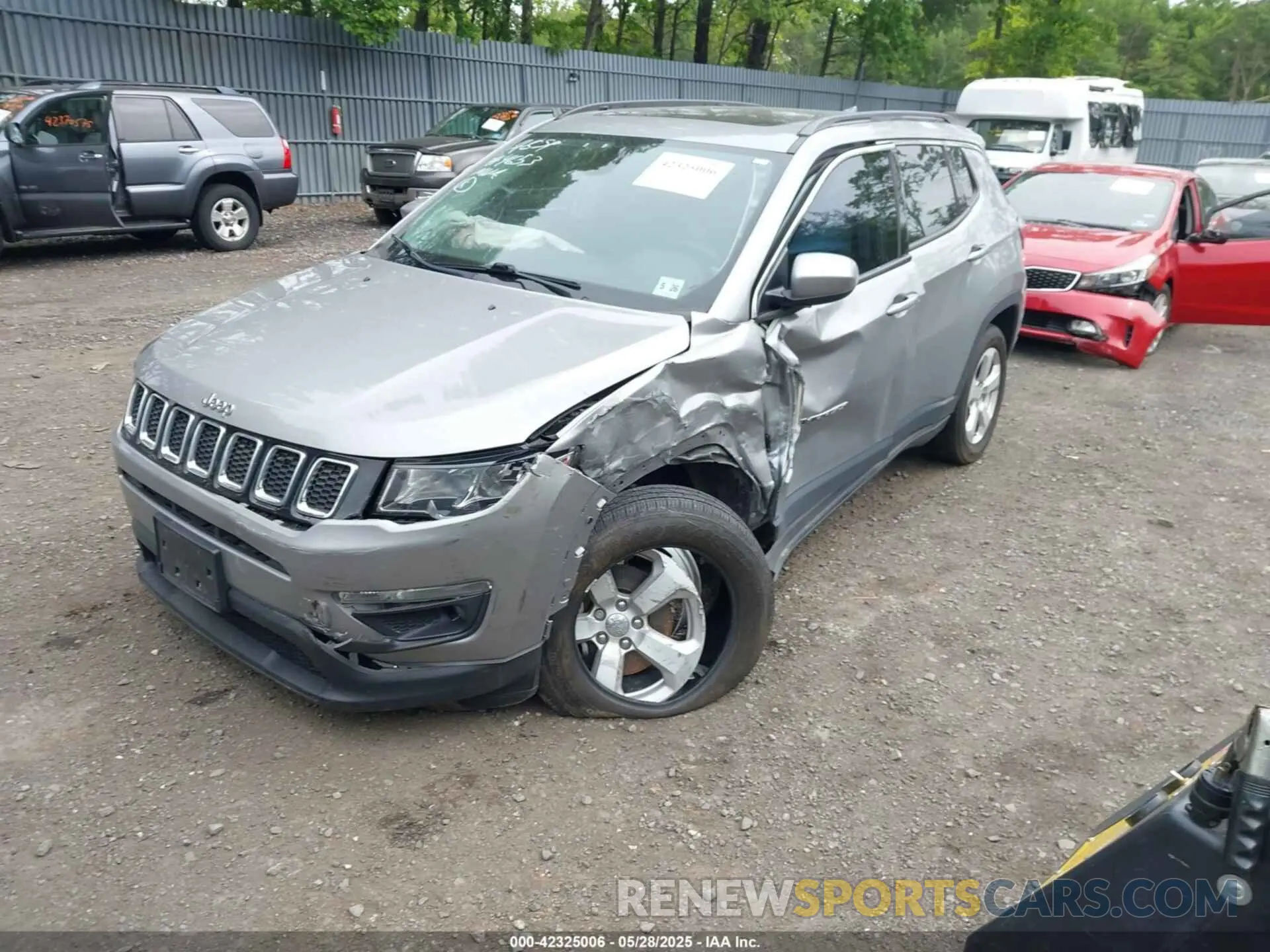 2 Photograph of a damaged car 3C4NJDBBXMT569861 JEEP COMPASS 2021