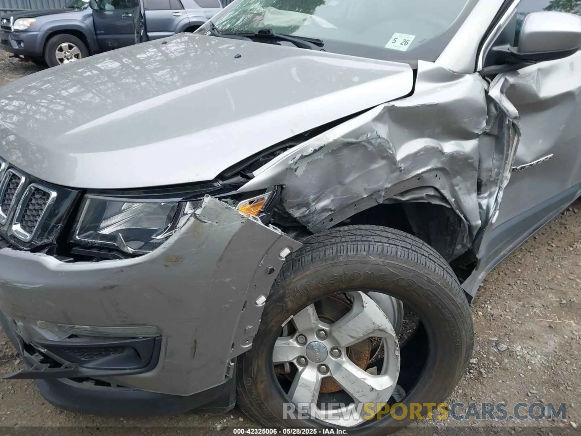 6 Photograph of a damaged car 3C4NJDBBXMT569861 JEEP COMPASS 2021