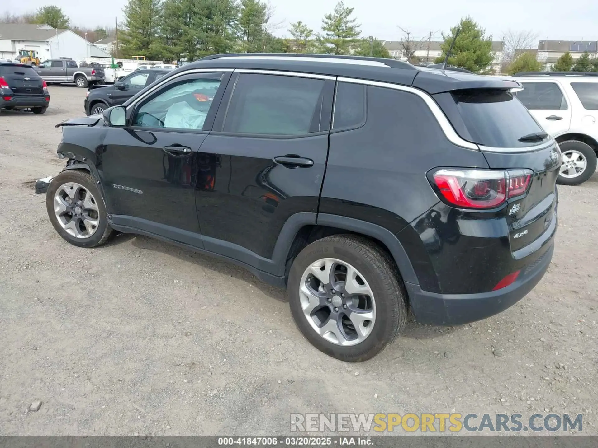 3 Photograph of a damaged car 3C4NJDCB0MT534437 JEEP COMPASS 2021