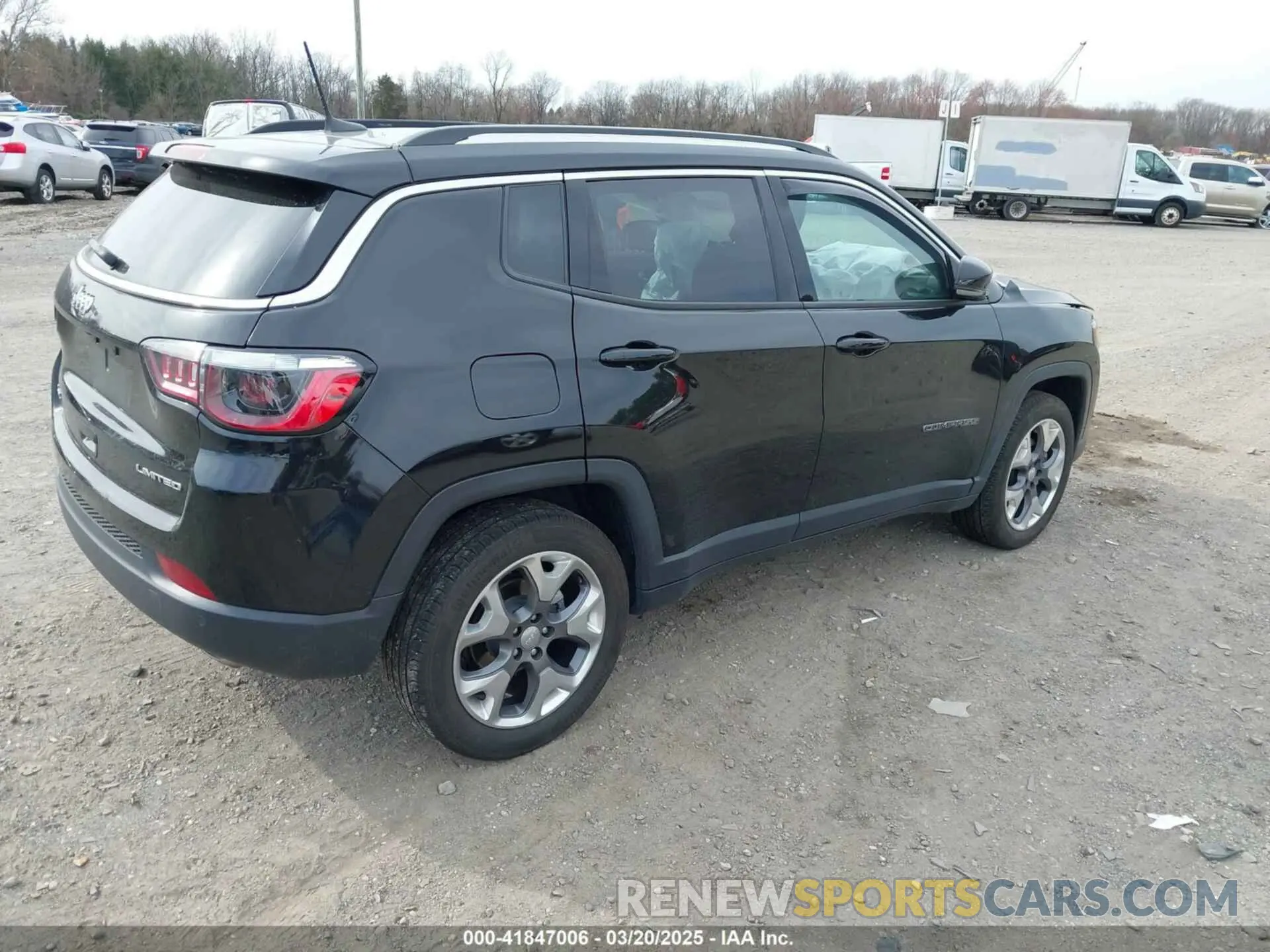 4 Photograph of a damaged car 3C4NJDCB0MT534437 JEEP COMPASS 2021