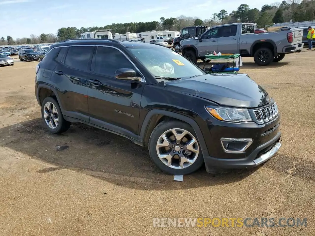 4 Photograph of a damaged car 3C4NJDCB0MT542182 JEEP COMPASS 2021