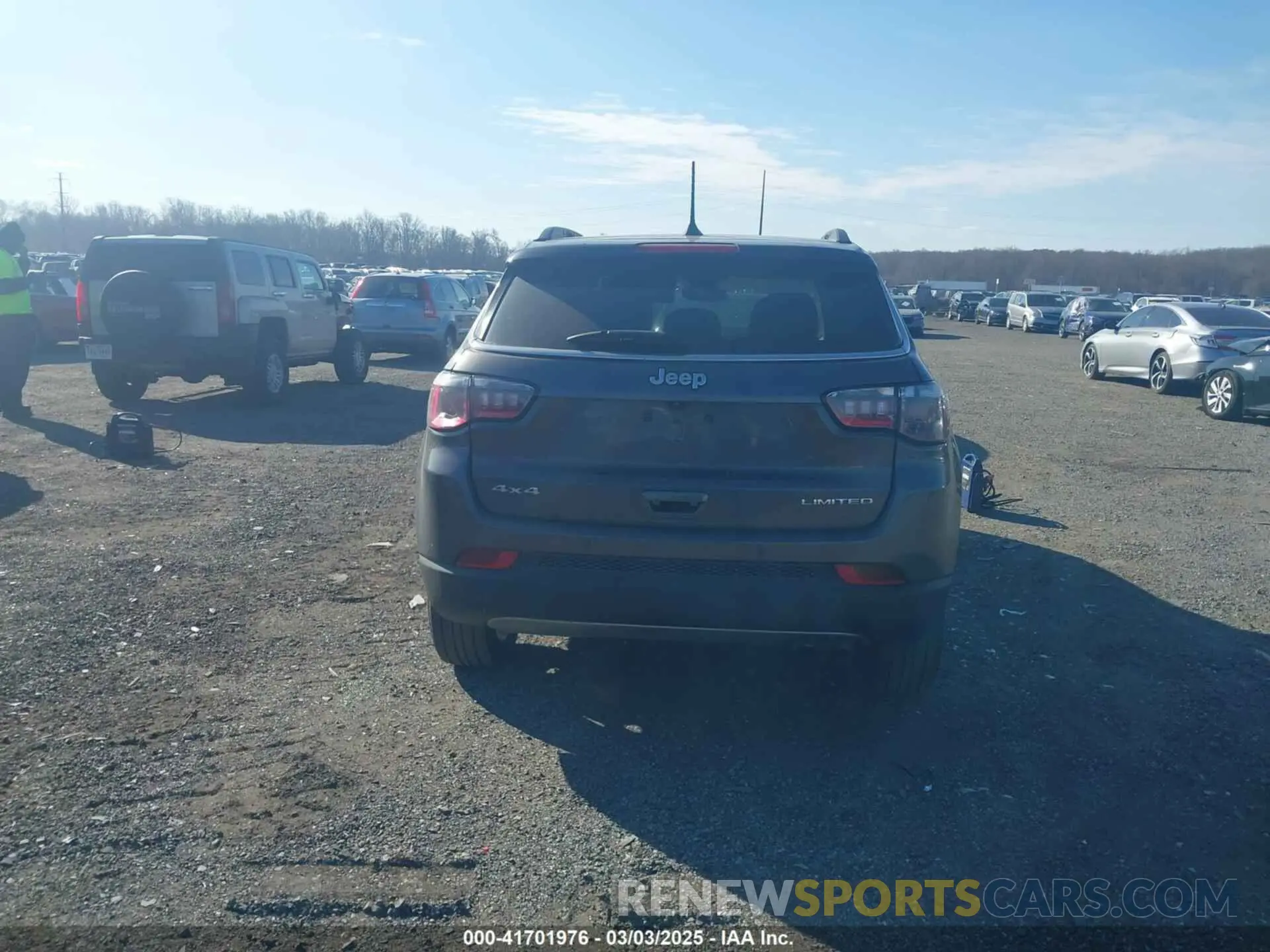 16 Photograph of a damaged car 3C4NJDCB0MT583329 JEEP COMPASS 2021