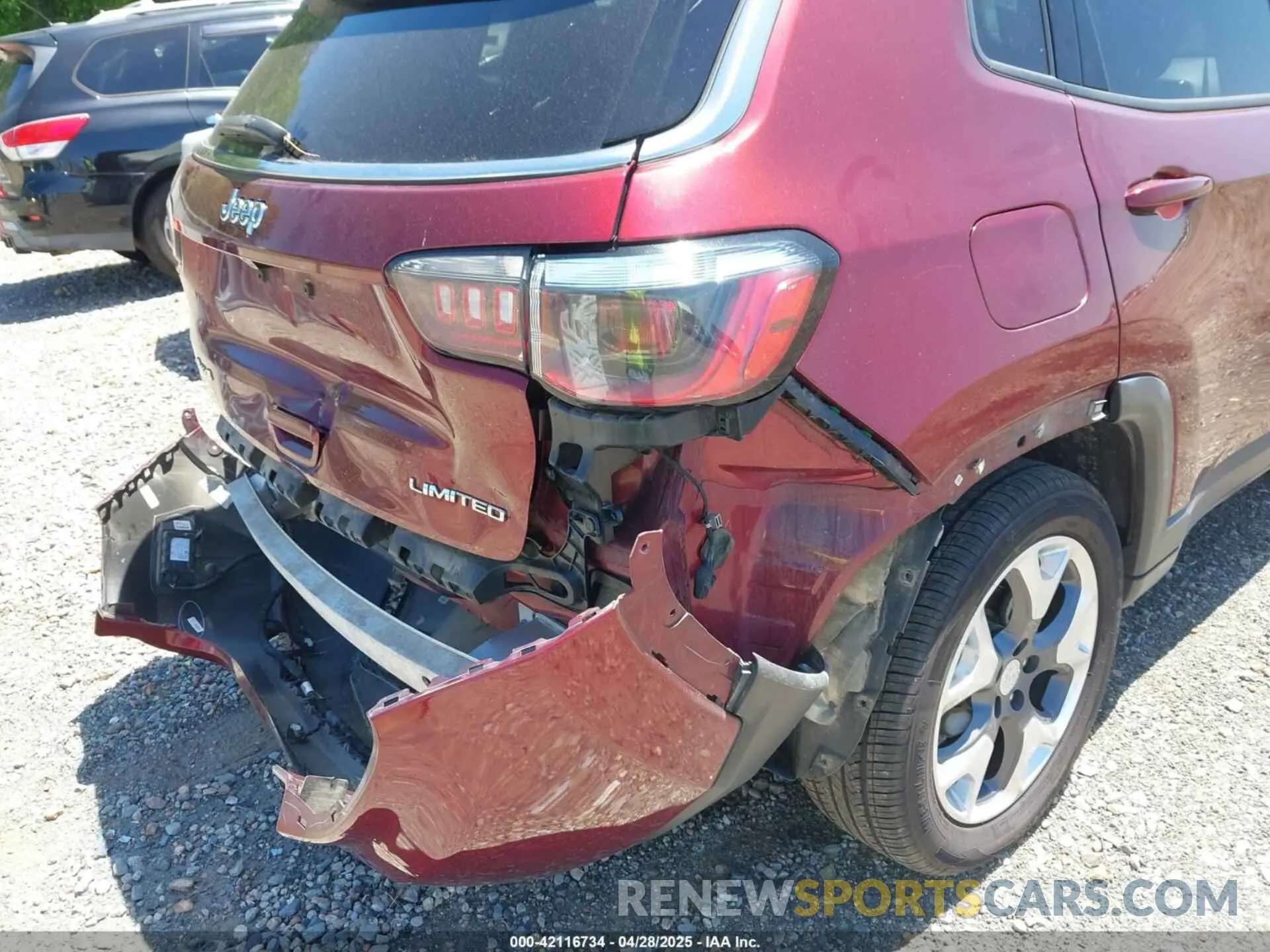 19 Photograph of a damaged car 3C4NJDCB0MT603207 JEEP COMPASS 2021