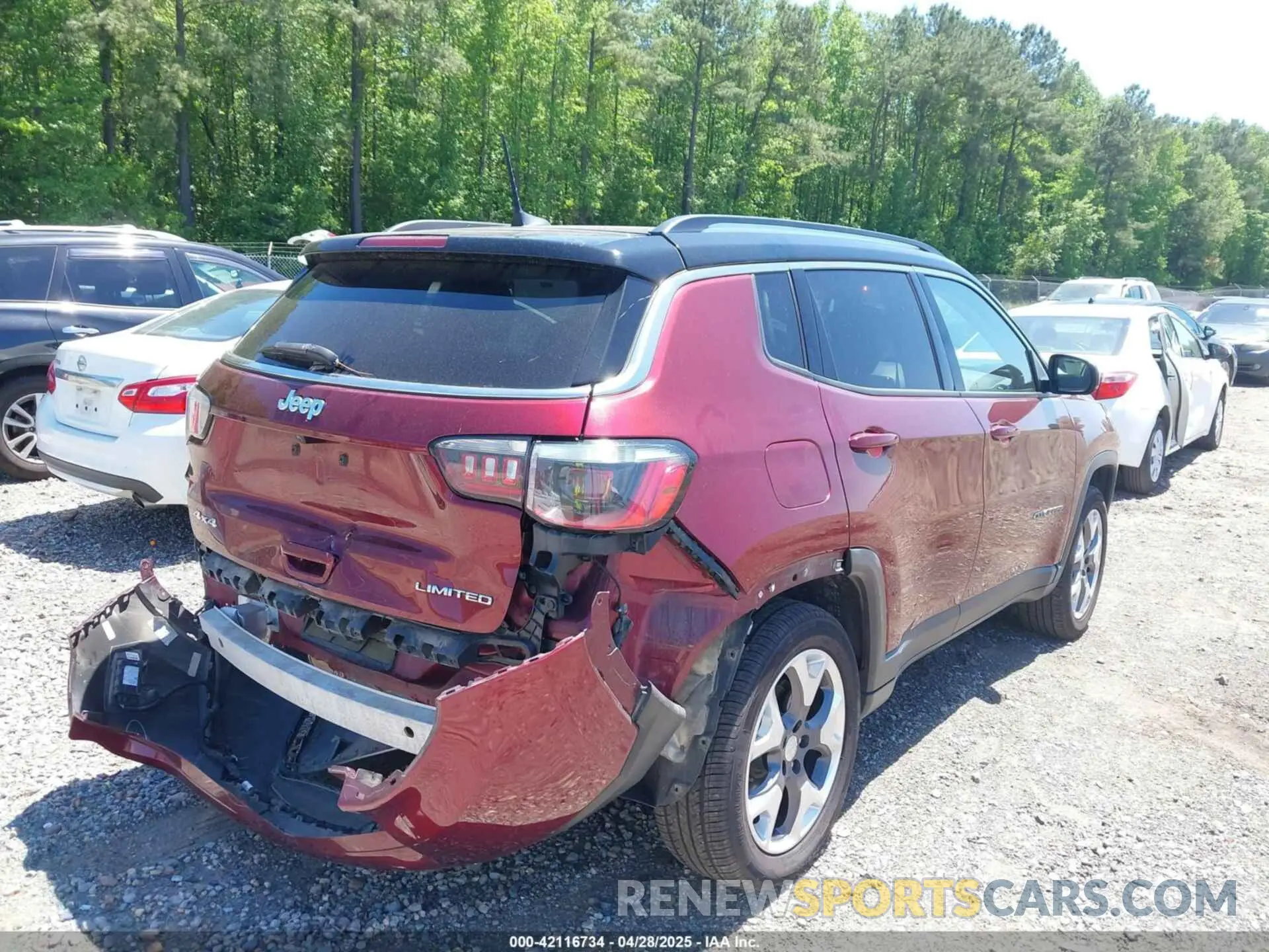 4 Photograph of a damaged car 3C4NJDCB0MT603207 JEEP COMPASS 2021
