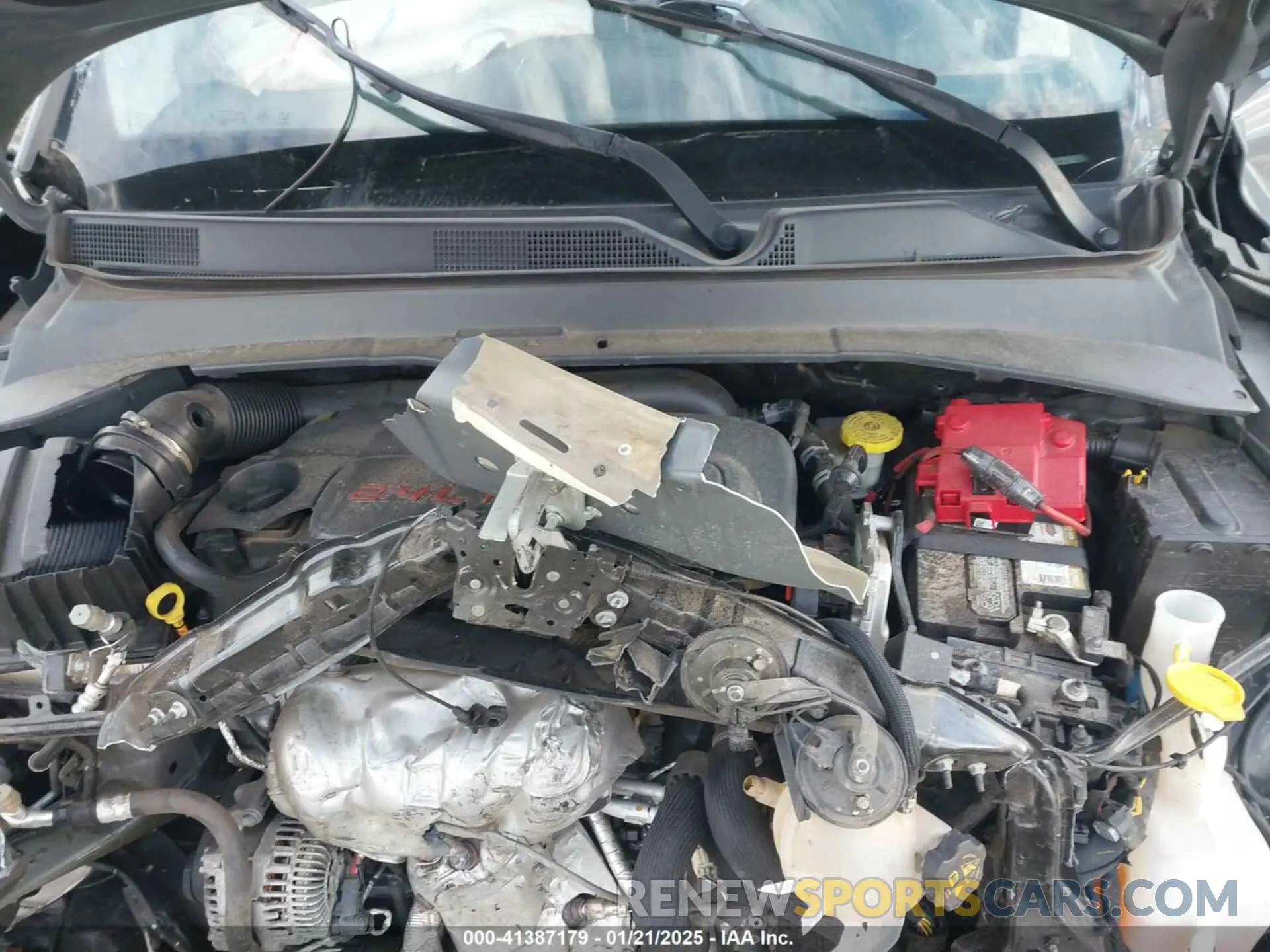 10 Photograph of a damaged car 3C4NJDCB2MT527554 JEEP COMPASS 2021