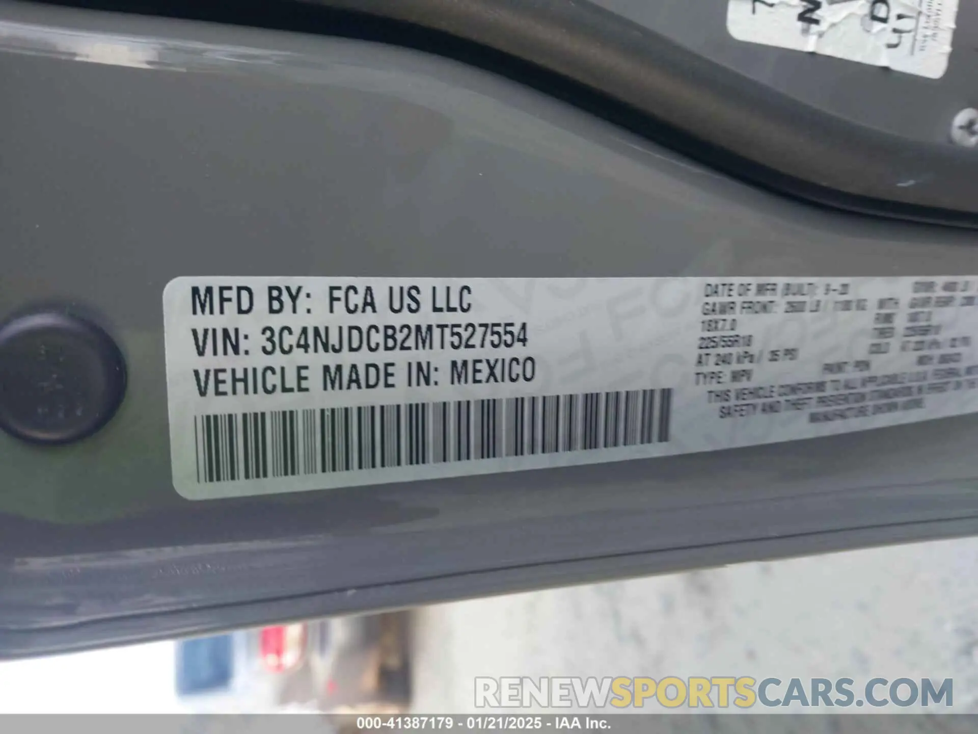 9 Photograph of a damaged car 3C4NJDCB2MT527554 JEEP COMPASS 2021