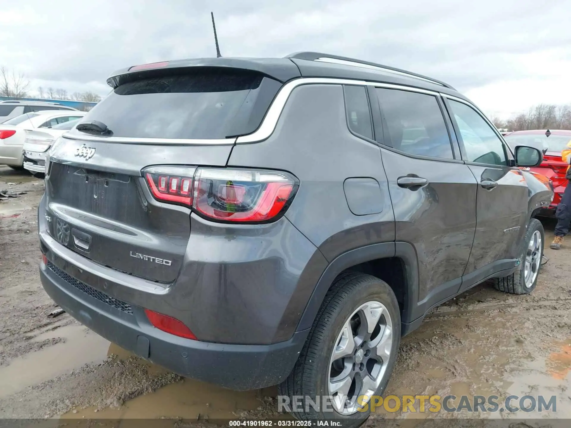 4 Photograph of a damaged car 3C4NJDCB2MT576575 JEEP COMPASS 2021