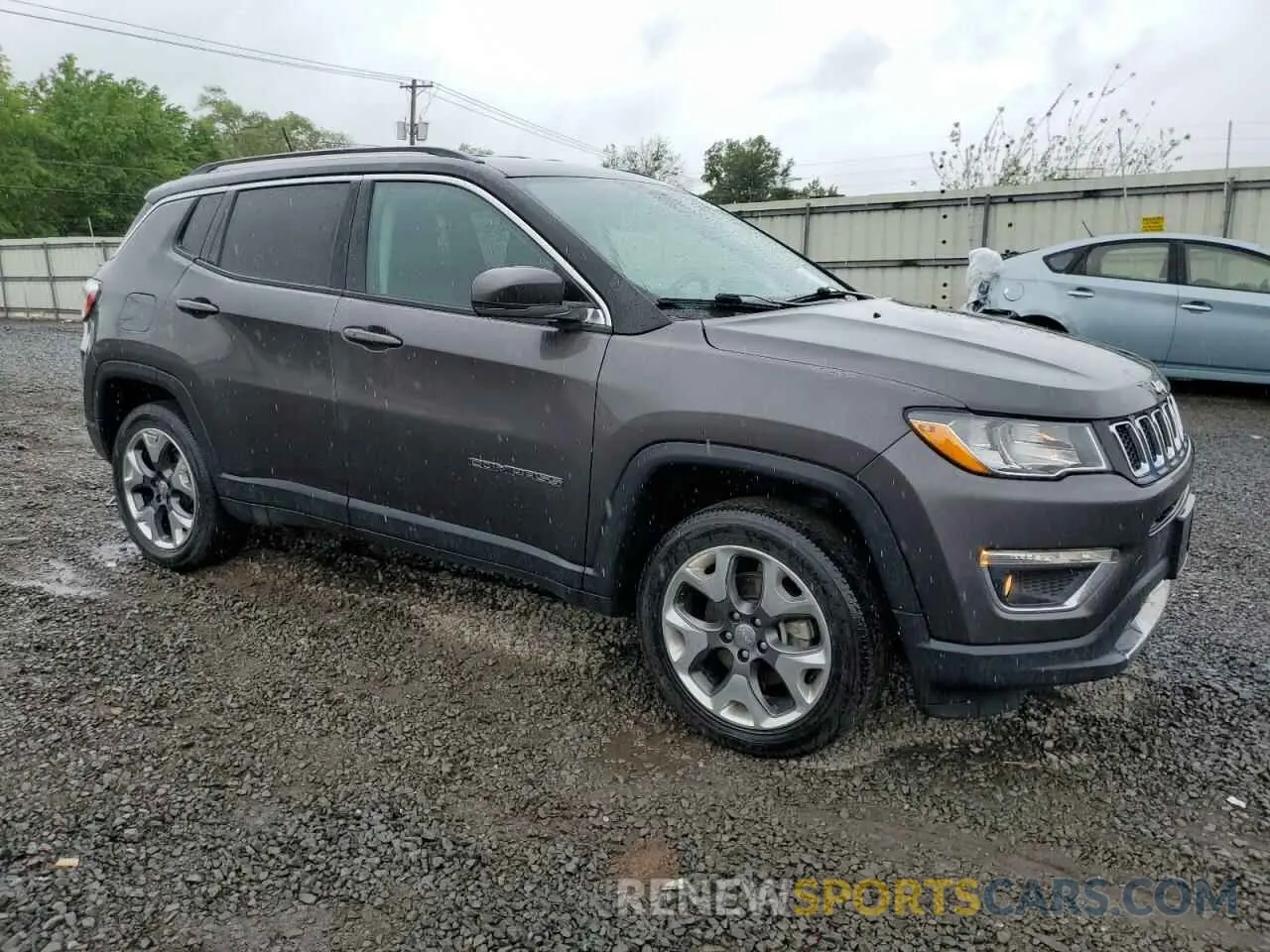 4 Photograph of a damaged car 3C4NJDCB3MT516014 JEEP COMPASS 2021