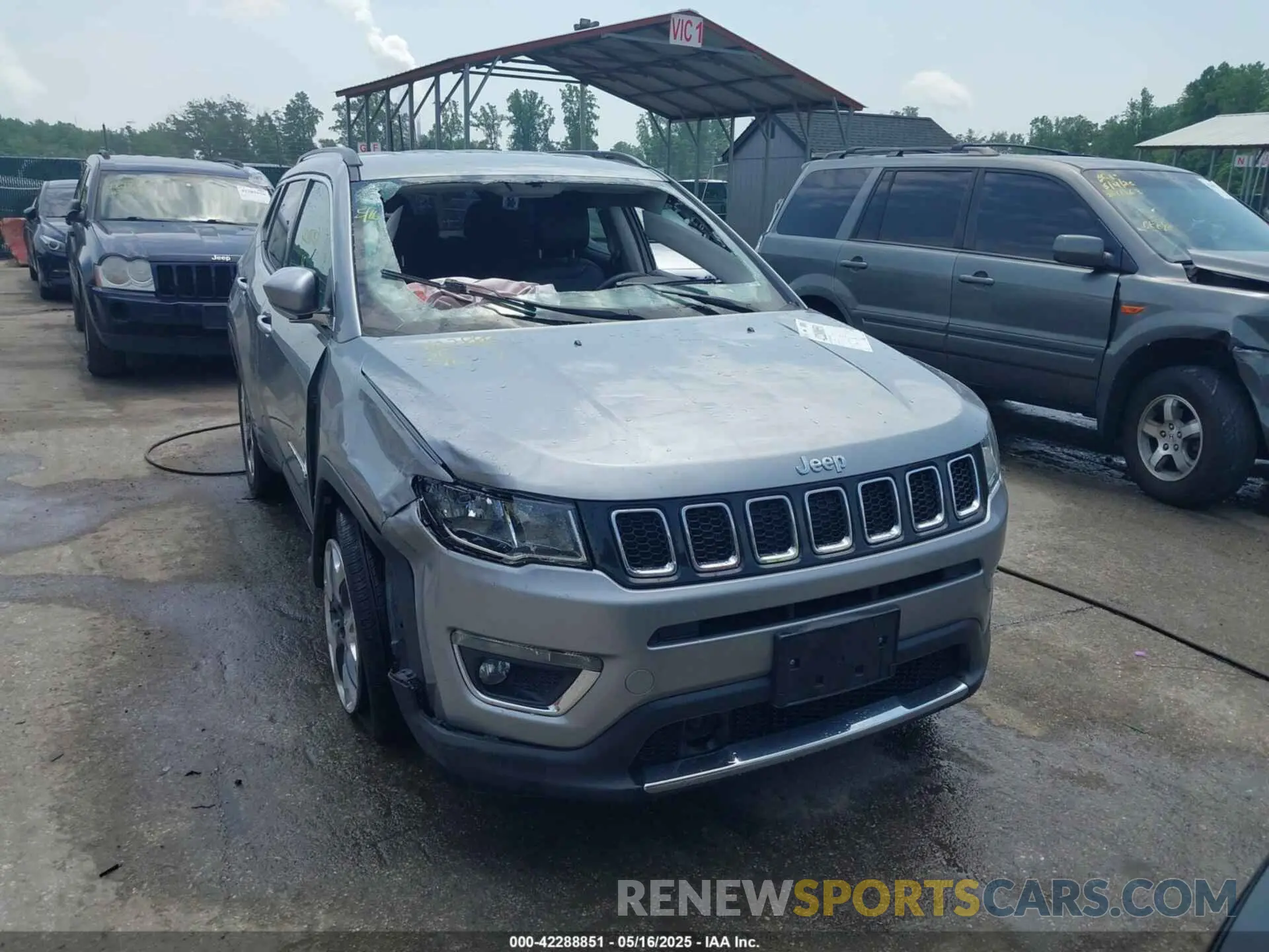 13 Photograph of a damaged car 3C4NJDCB3MT519818 JEEP COMPASS 2021