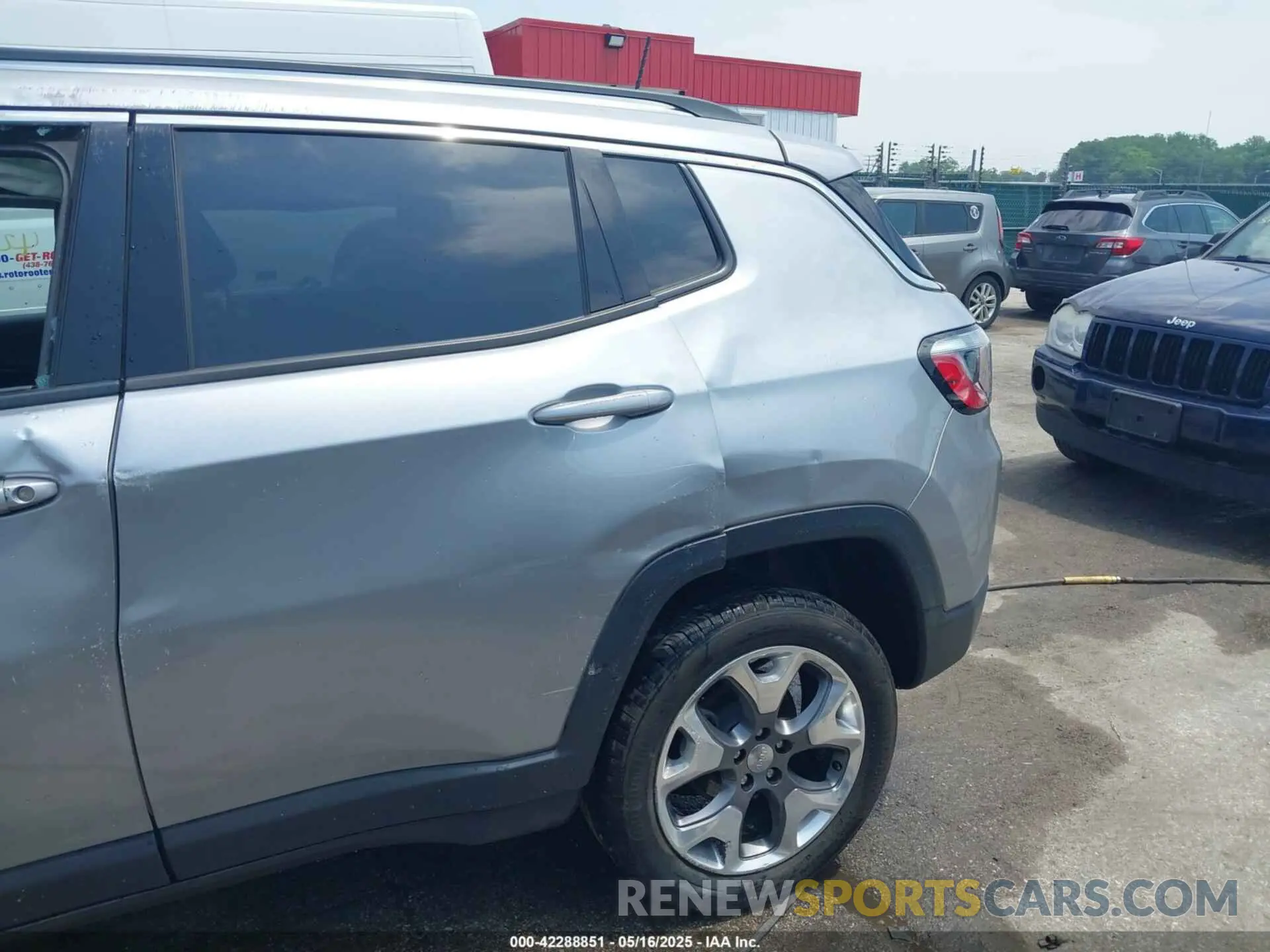 20 Photograph of a damaged car 3C4NJDCB3MT519818 JEEP COMPASS 2021
