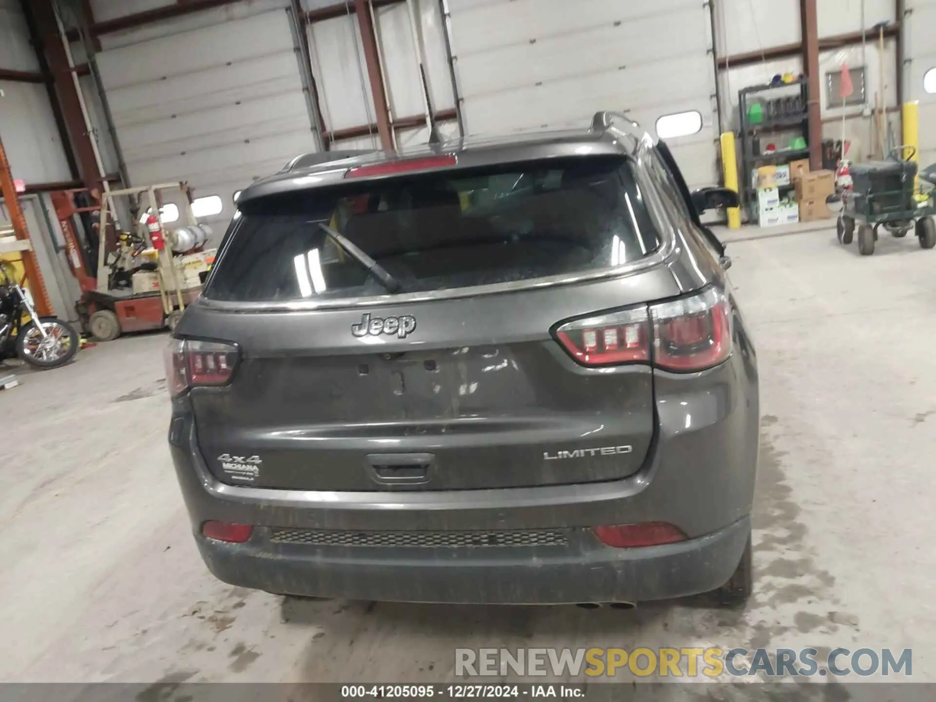15 Photograph of a damaged car 3C4NJDCB3MT572437 JEEP COMPASS 2021