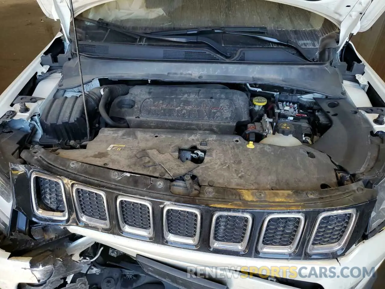 12 Photograph of a damaged car 3C4NJDCB3MT586631 JEEP COMPASS 2021