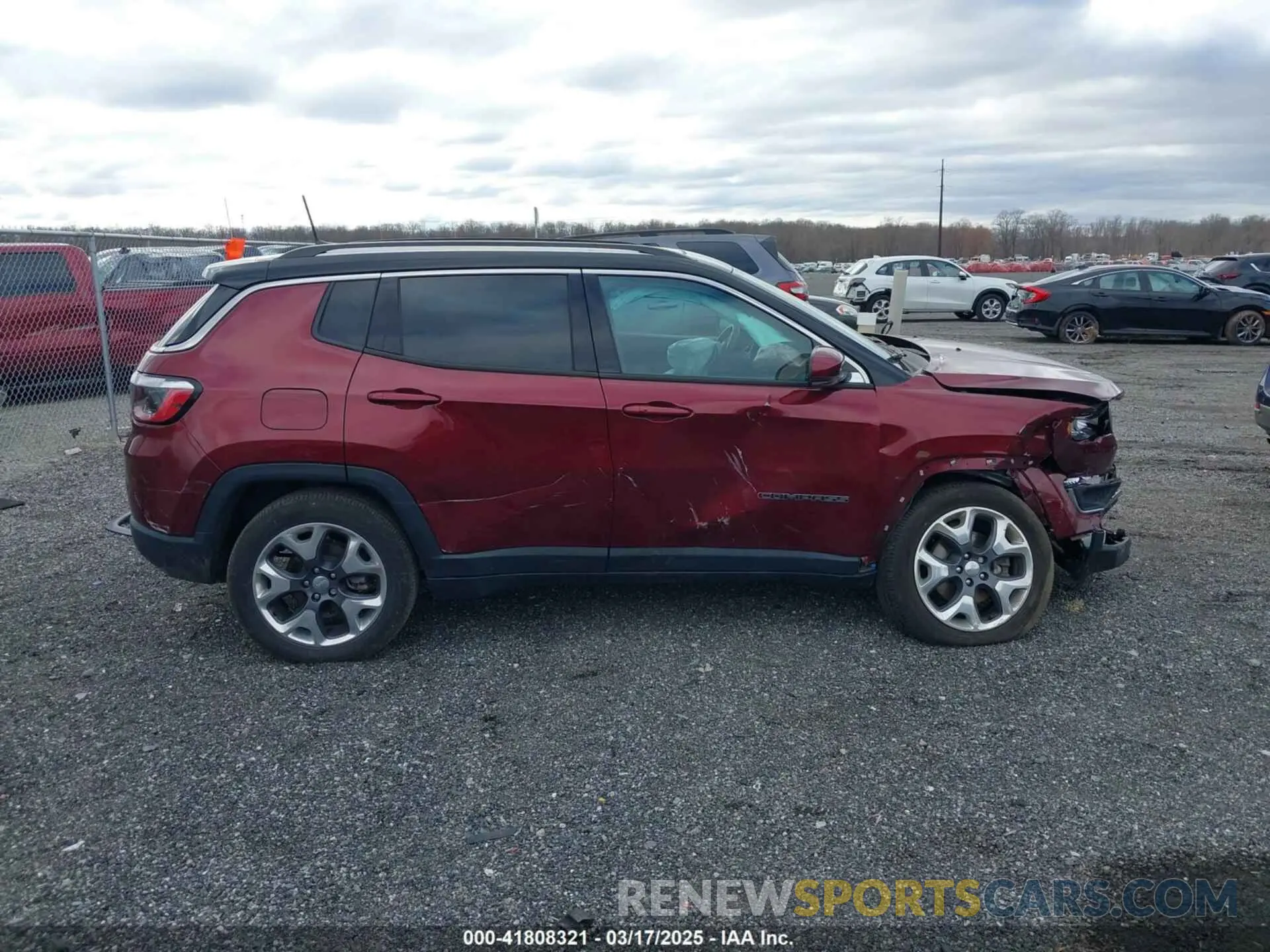 13 Photograph of a damaged car 3C4NJDCB3MT601337 JEEP COMPASS 2021