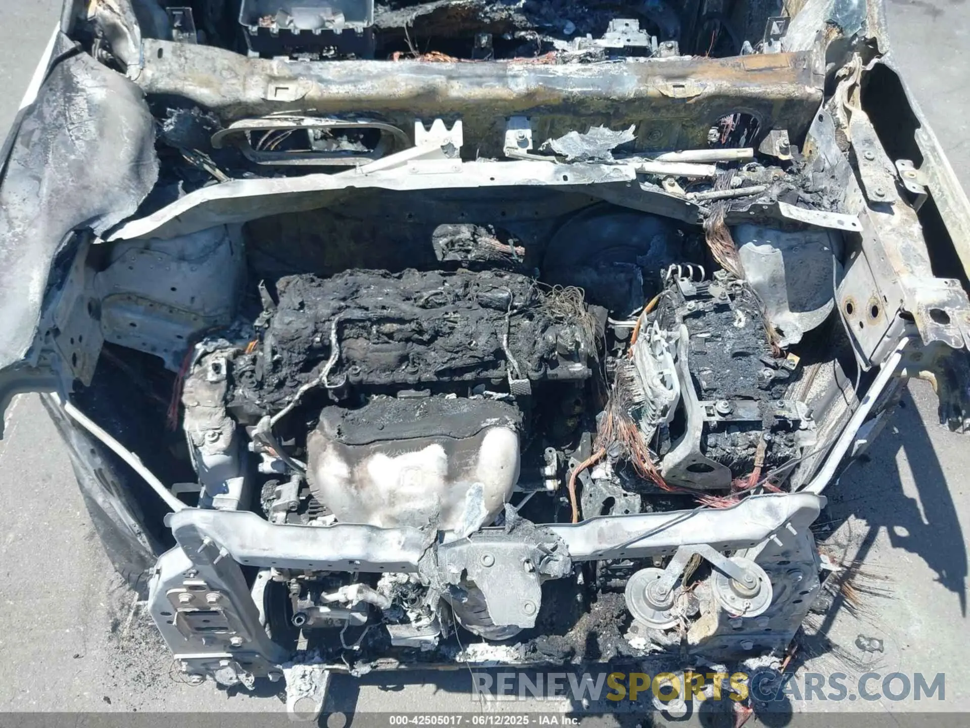 10 Photograph of a damaged car 3C4NJDCB4MT511940 JEEP COMPASS 2021