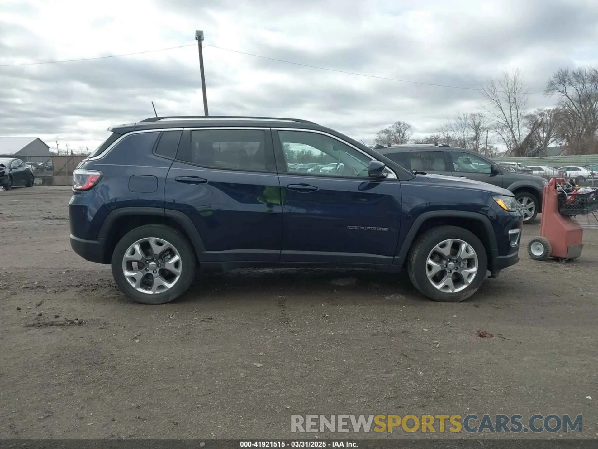 13 Photograph of a damaged car 3C4NJDCB4MT515549 JEEP COMPASS 2021