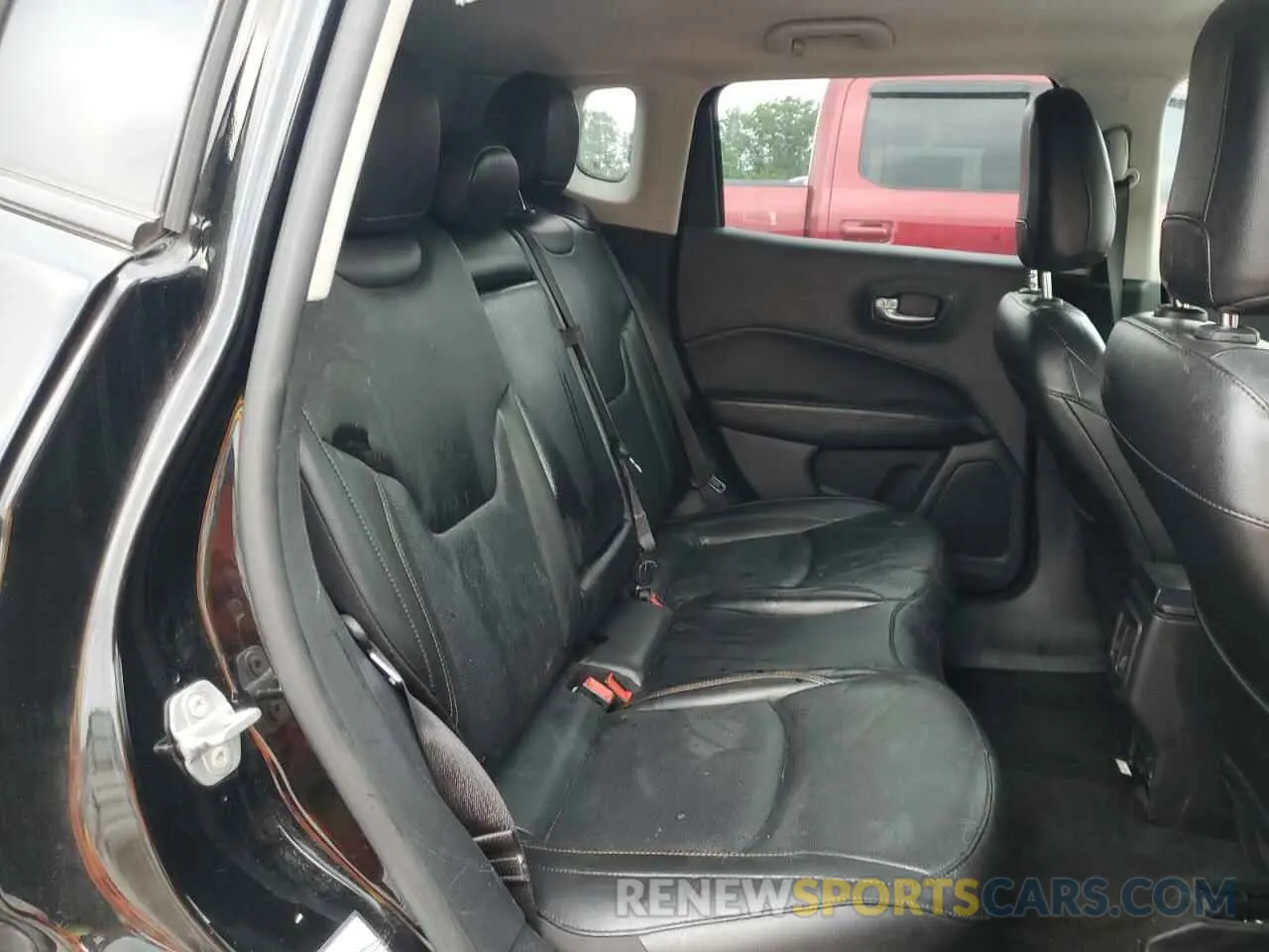 11 Photograph of a damaged car 3C4NJDCB4MT584290 JEEP COMPASS 2021