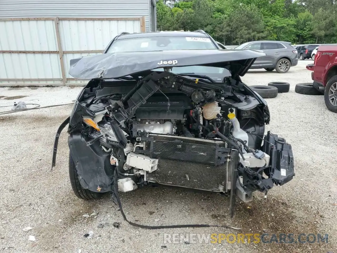 5 Photograph of a damaged car 3C4NJDCB4MT584290 JEEP COMPASS 2021