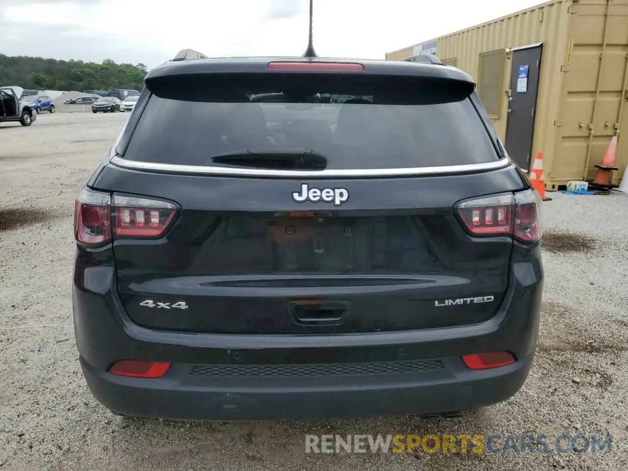 6 Photograph of a damaged car 3C4NJDCB4MT584290 JEEP COMPASS 2021