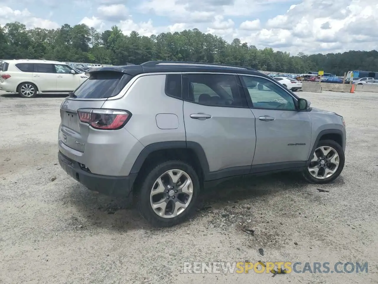 3 Photograph of a damaged car 3C4NJDCB5MT583648 JEEP COMPASS 2021