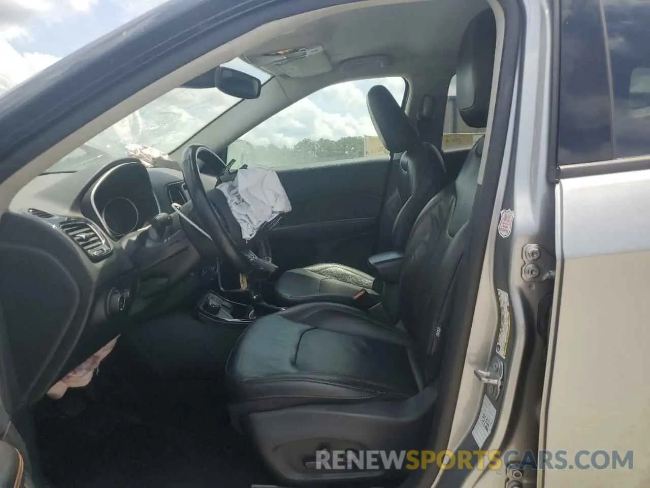 7 Photograph of a damaged car 3C4NJDCB5MT583648 JEEP COMPASS 2021