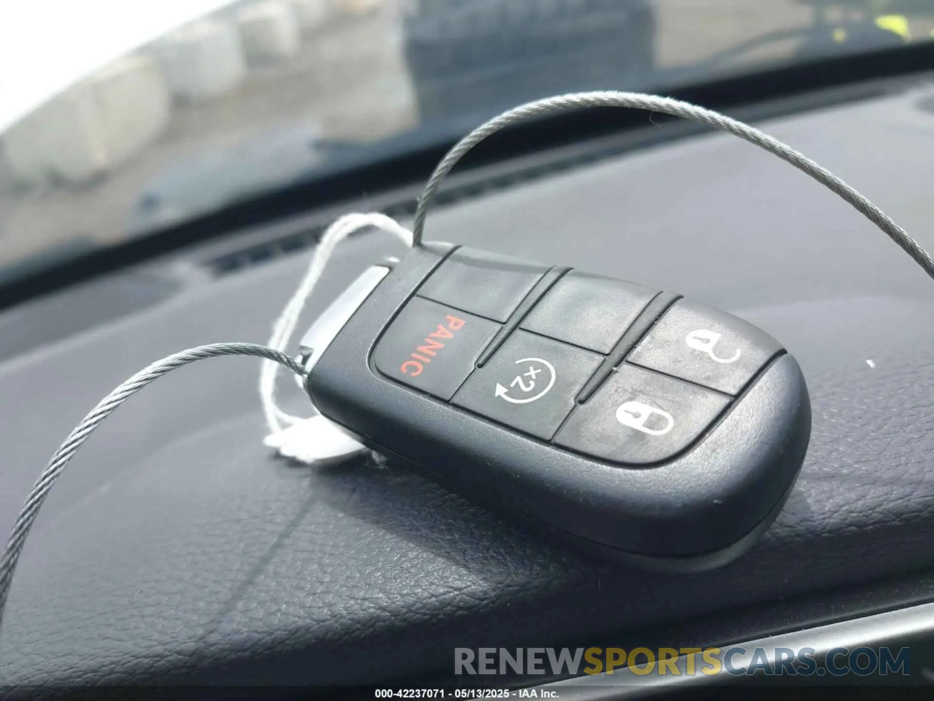 11 Photograph of a damaged car 3C4NJDCB6MT503676 JEEP COMPASS 2021