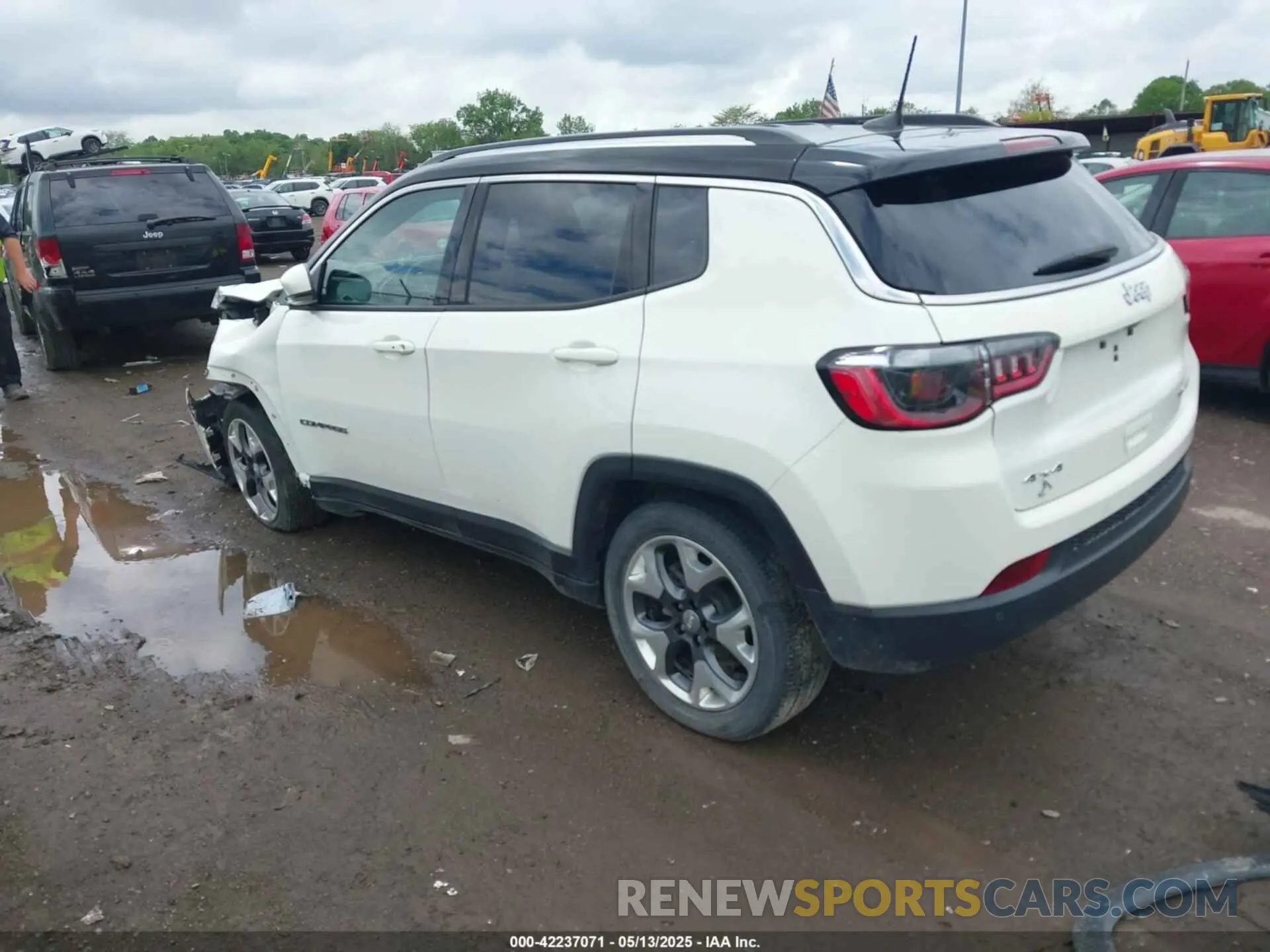 3 Photograph of a damaged car 3C4NJDCB6MT503676 JEEP COMPASS 2021