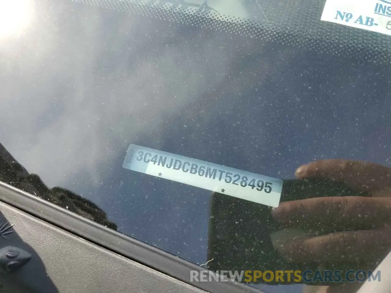 13 Photograph of a damaged car 3C4NJDCB6MT528495 JEEP COMPASS 2021