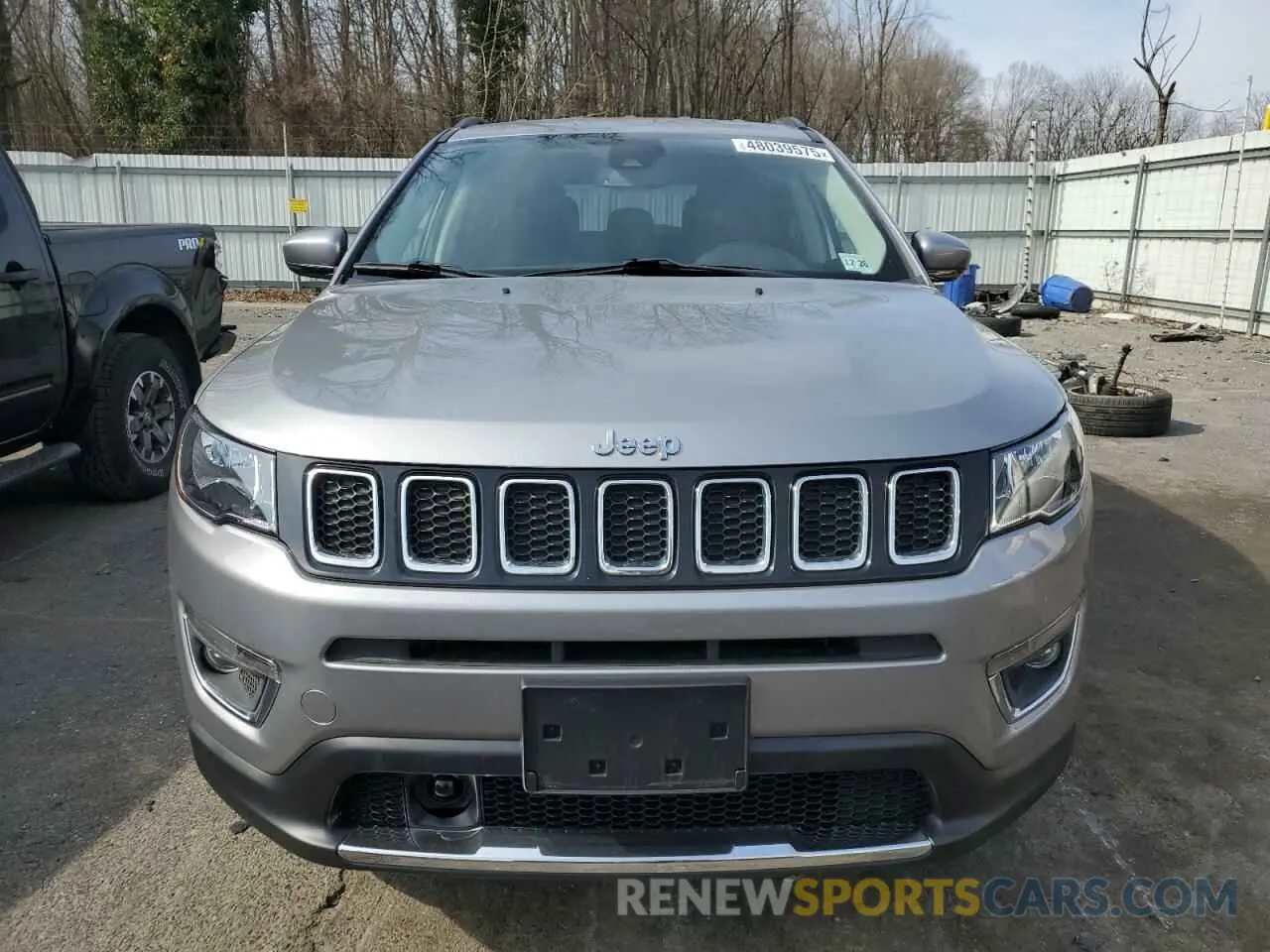 5 Photograph of a damaged car 3C4NJDCB6MT528495 JEEP COMPASS 2021