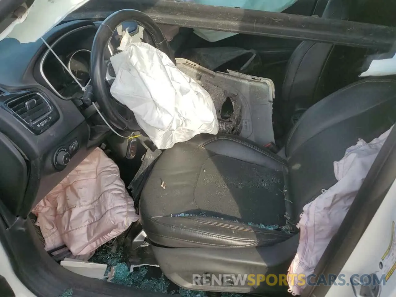 7 Photograph of a damaged car 3C4NJDCB6MT528562 JEEP COMPASS 2021