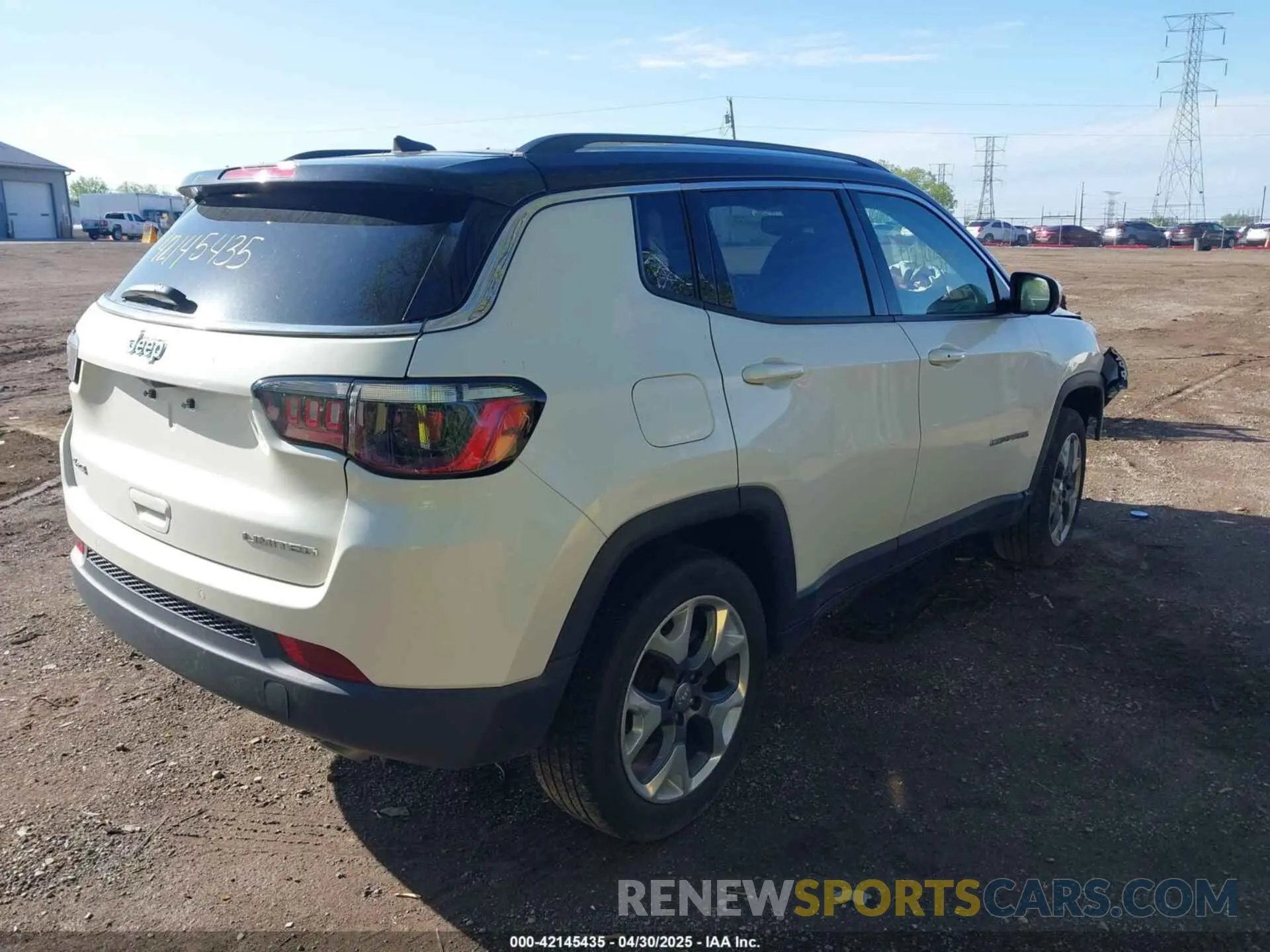 4 Photograph of a damaged car 3C4NJDCB6MT536712 JEEP COMPASS 2021