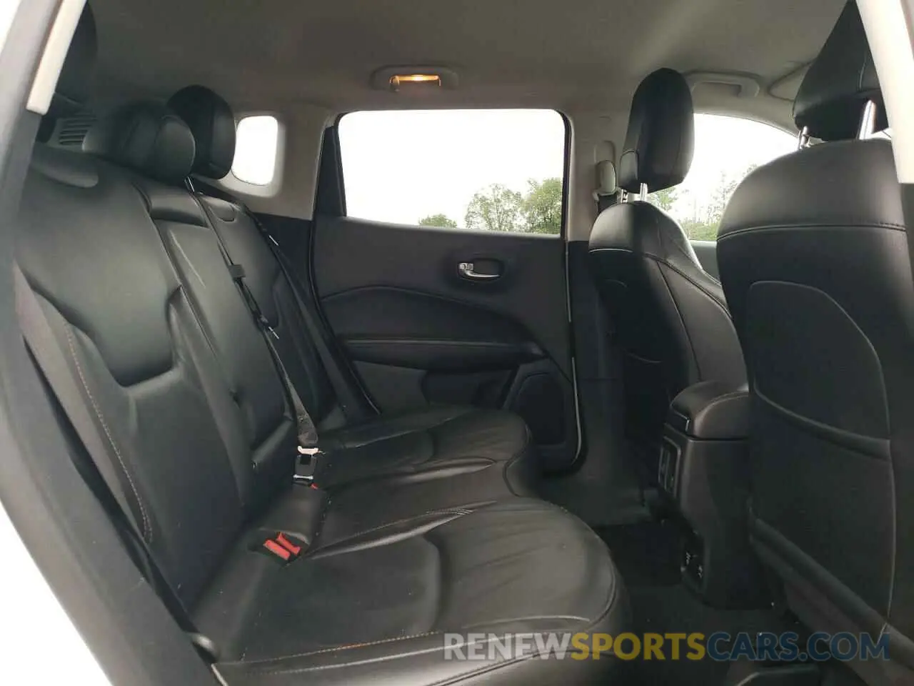 11 Photograph of a damaged car 3C4NJDCB6MT578541 JEEP COMPASS 2021