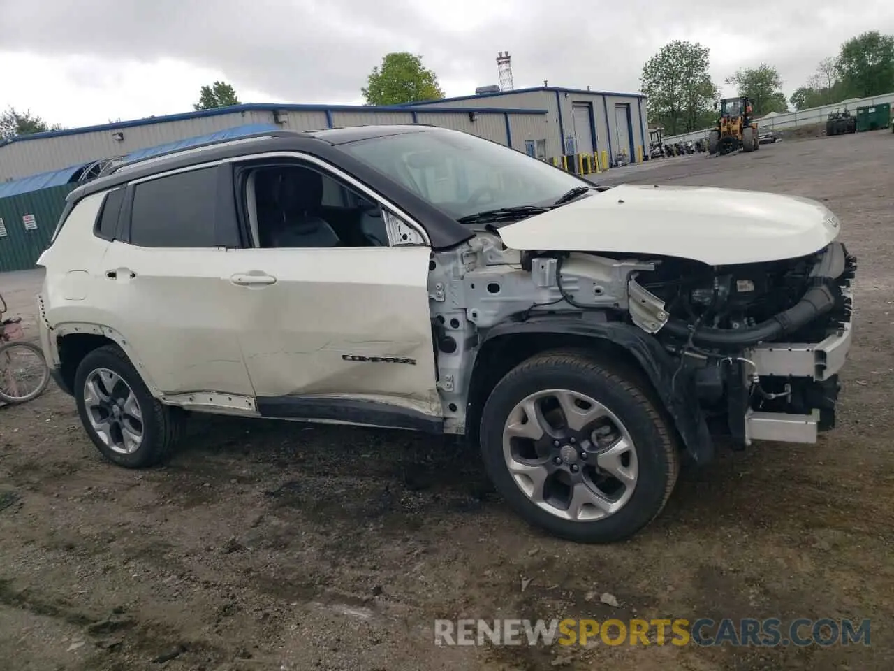 4 Photograph of a damaged car 3C4NJDCB6MT578541 JEEP COMPASS 2021
